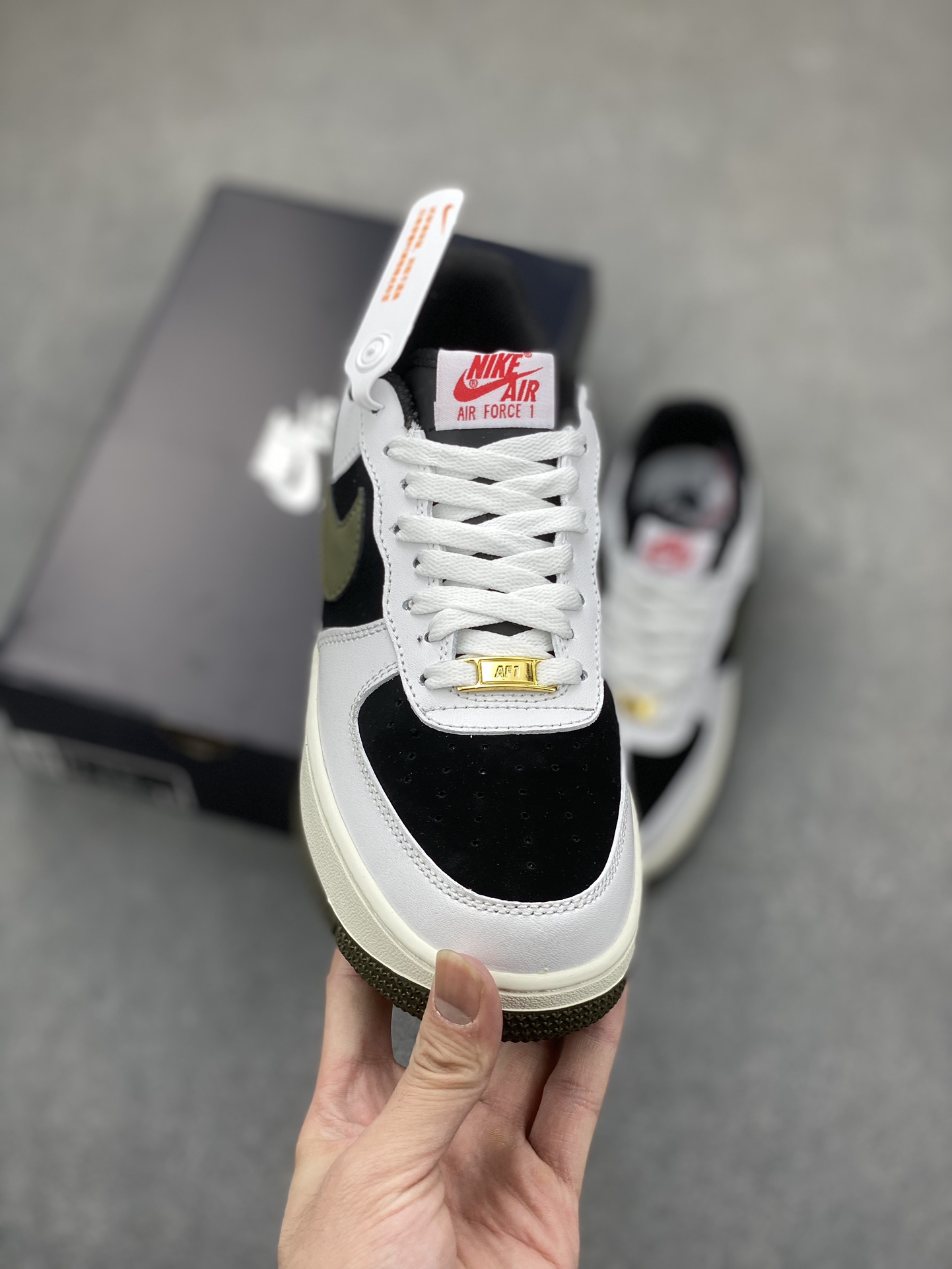 Nike Air Force 1 Low-Top Sneakers - AV0383-226 - Stylish & Comfortable 3 i1700685936 6734 1