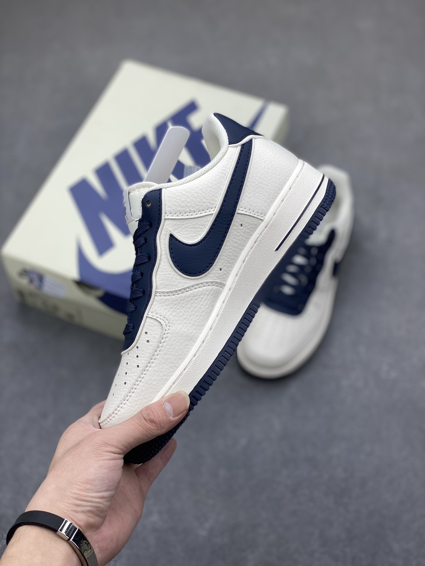 Nike Air Force 1 Low 40th Anniversary Edition Men's Sneakers 4 i1700772935 5221 2