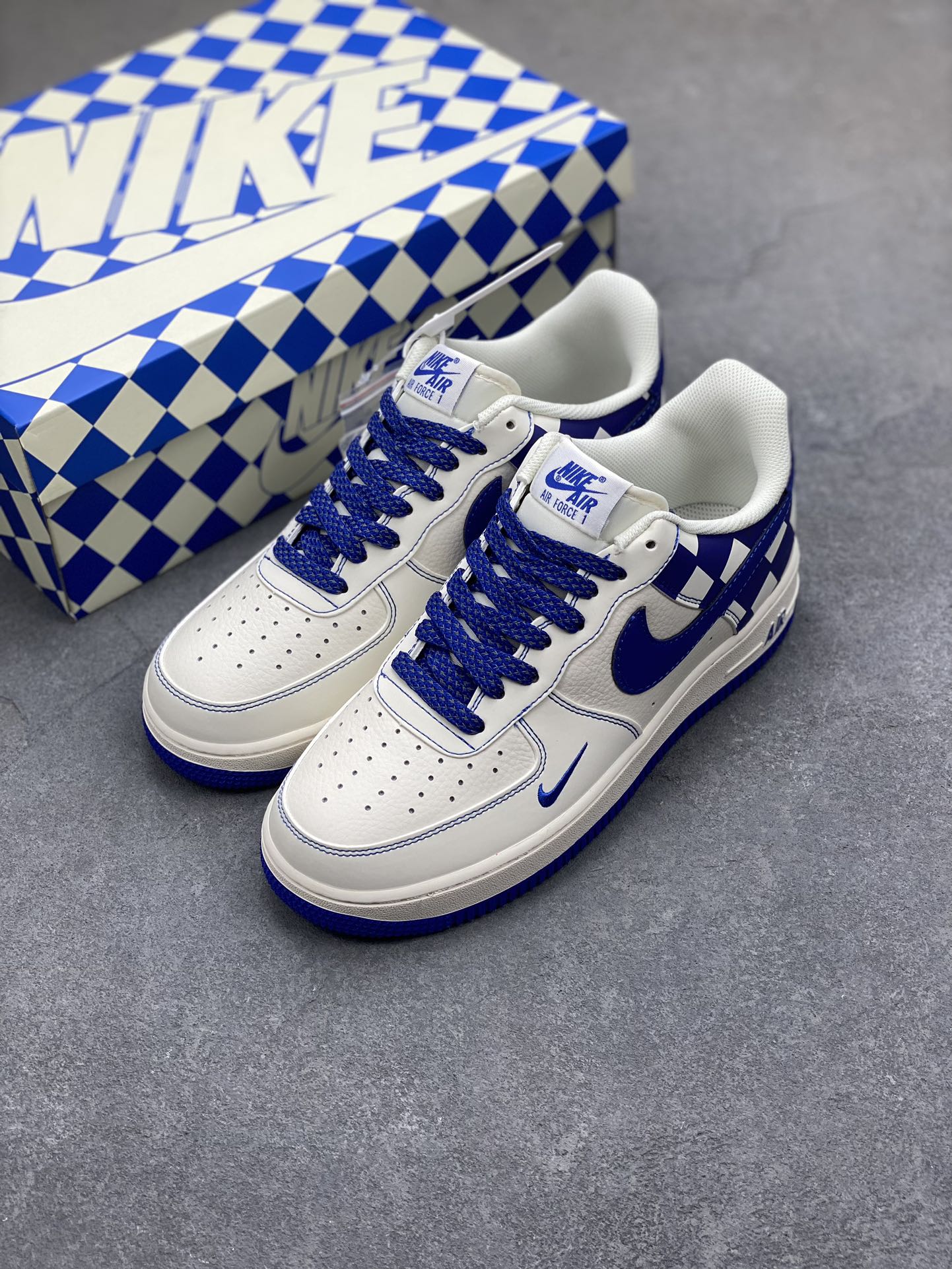 Nike Air Force 1 '07 Low Blue White Grey Checkered Sneakers - Fashionable & Comfy 9 i1700851188 6373 7