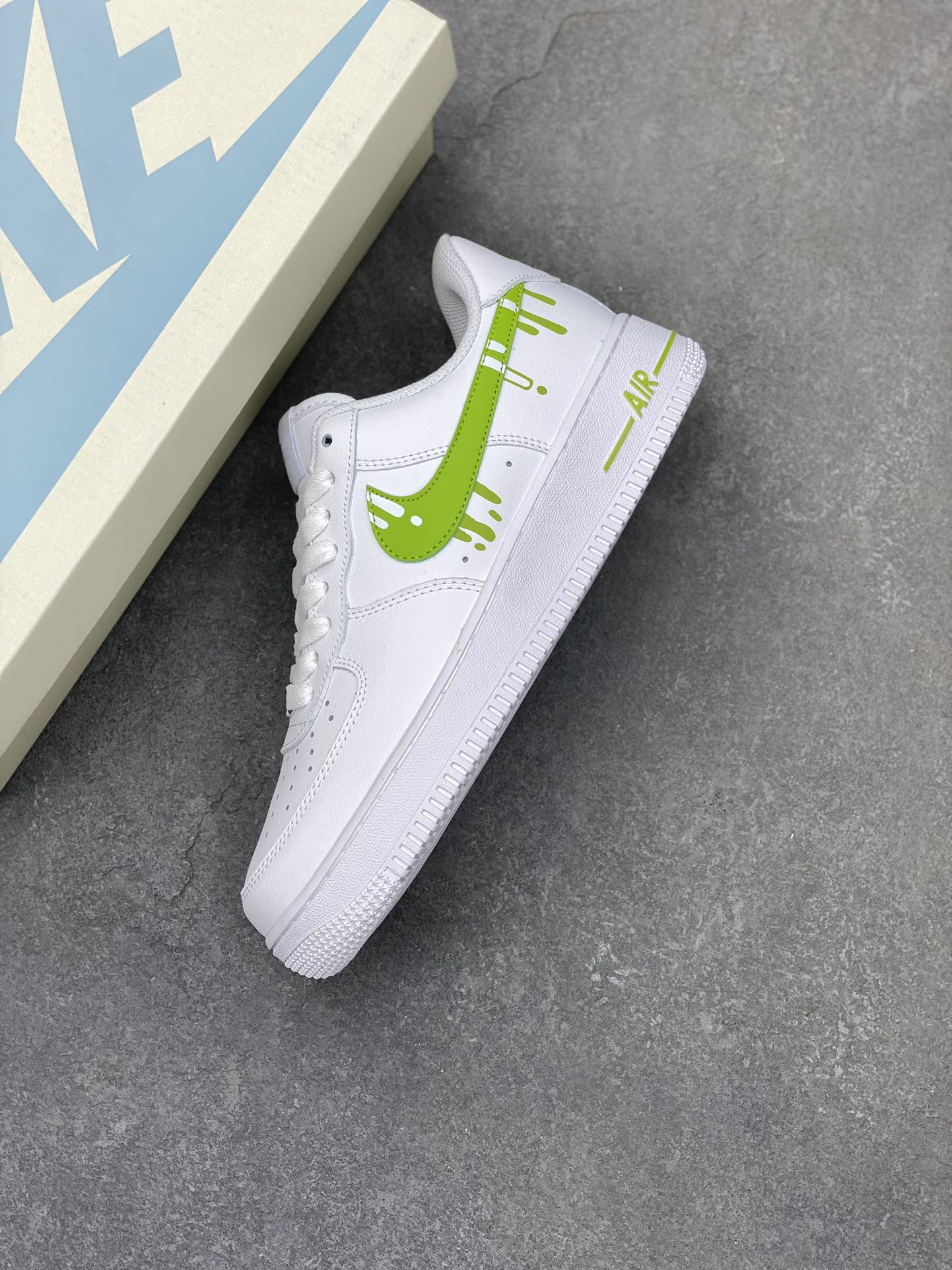 NK Air Force 1 '07 Low White/Green Casual Sneakers CW2288-009 8 i1701064090 554 6