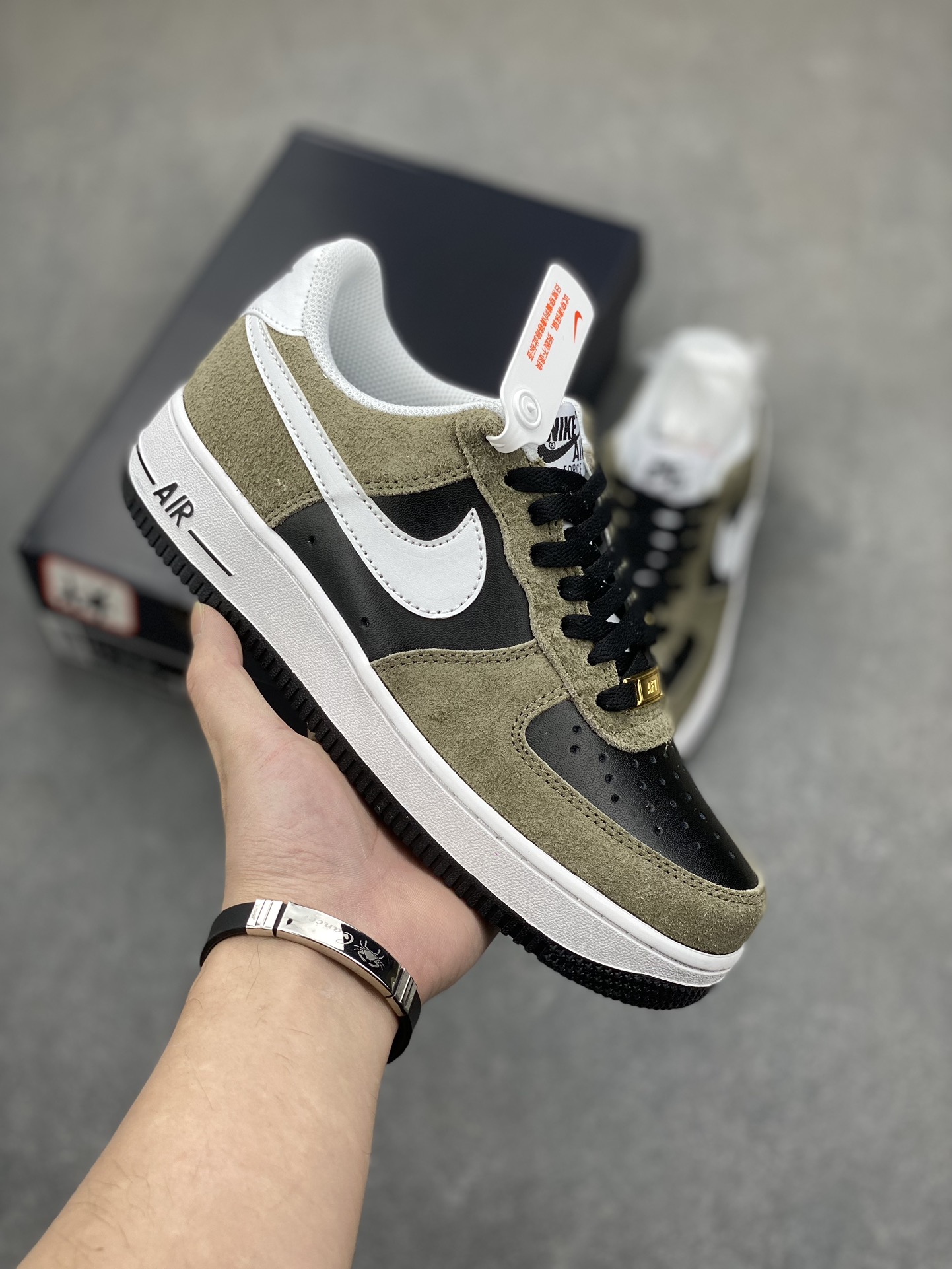 Air Force 1 '07 Low White Black Green AV0383-226 - Authentic Air Force Edition 2 i1701549844 5972 0