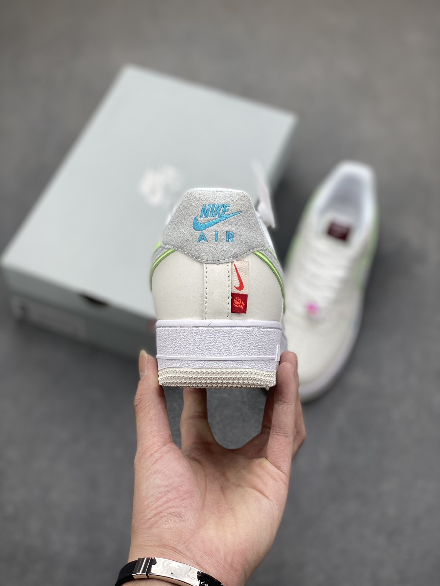 Nike Air Force 1 Low 'Year of The Dragon' Casual Sneakers FZ5052-131 5 i1702069487 2491 6