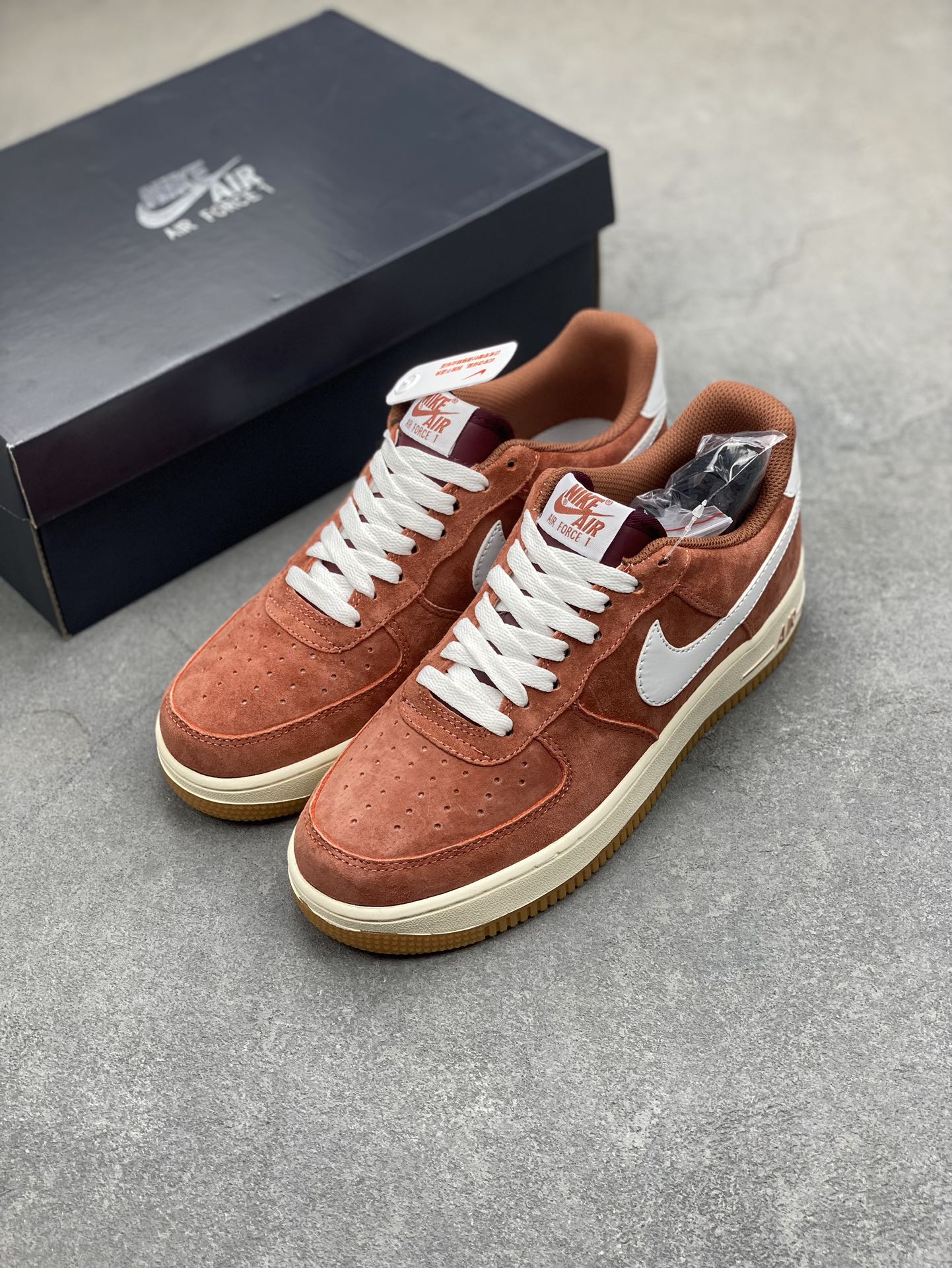 Nike Air Force 1 Low White Orange Suede Casual Sneakers AV0383-221 9 i1702324853 2409 3