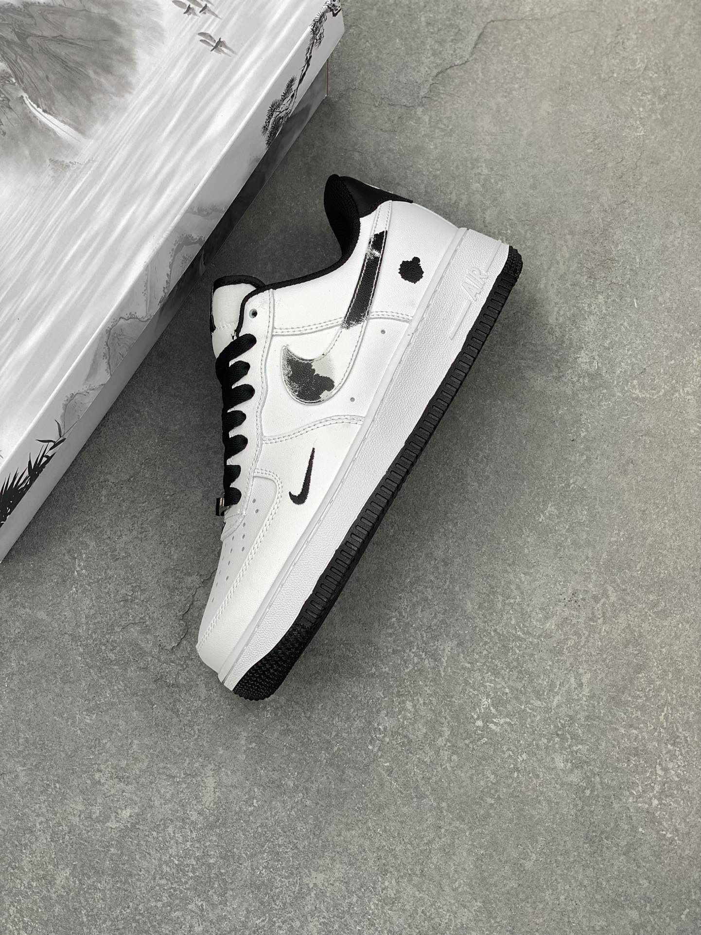 Nike Air Force 1 '07 Low White/Black DR9867-102 Men's Sneakers 8 i1702325005 1240 2