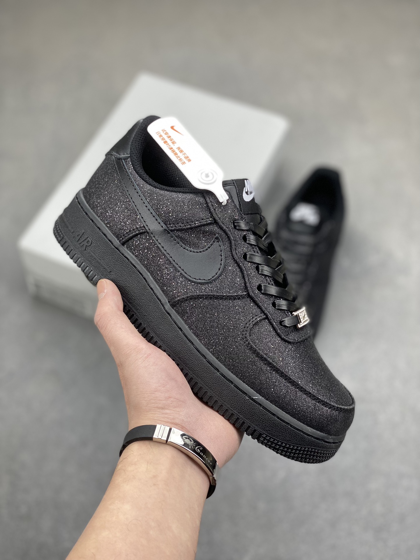 Nike Air Force 1 '07 Low Black Glitter - Iconic Style and Comfort 2 i1702841396 2789 7