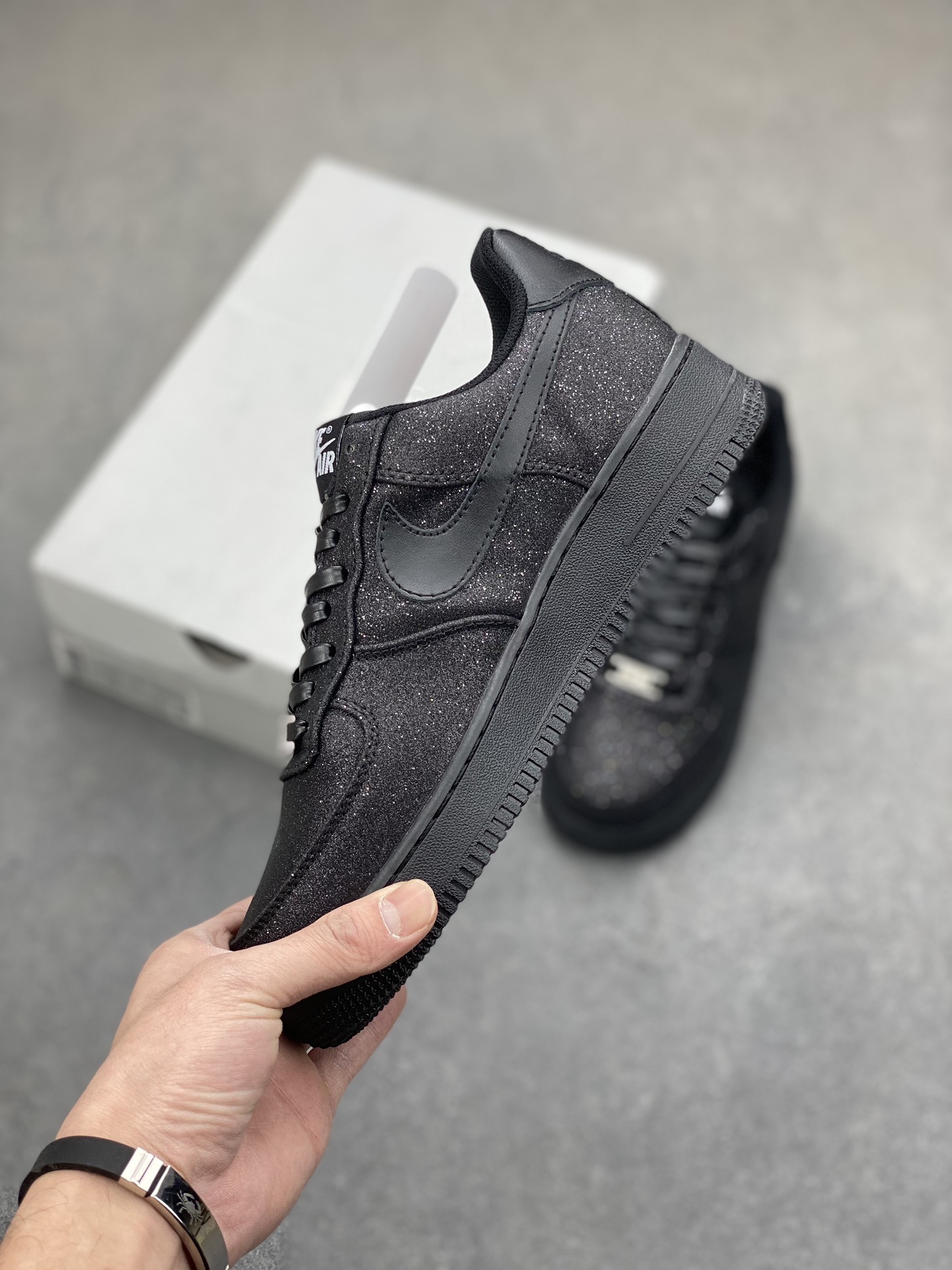 Nike Air Force 1 '07 Low Black Glitter - Iconic Style and Comfort 4 i1702841396 5282 3
