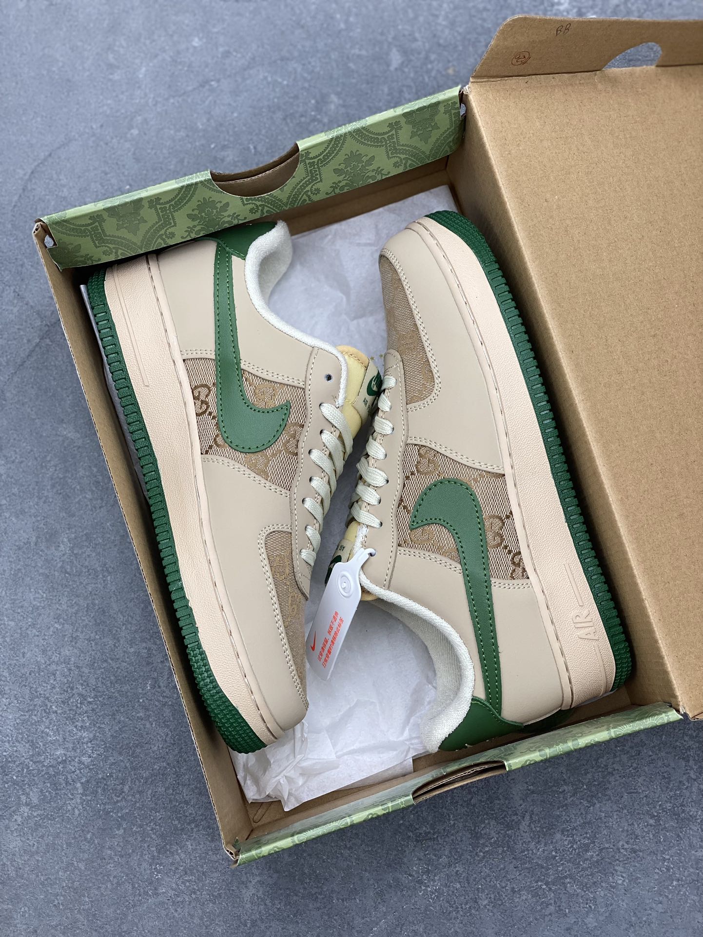 Nike Air Force 1 '07 Low Gucci Collaboration Casual Sneakers - Style & Comfort 10 i1702841554 8812 5