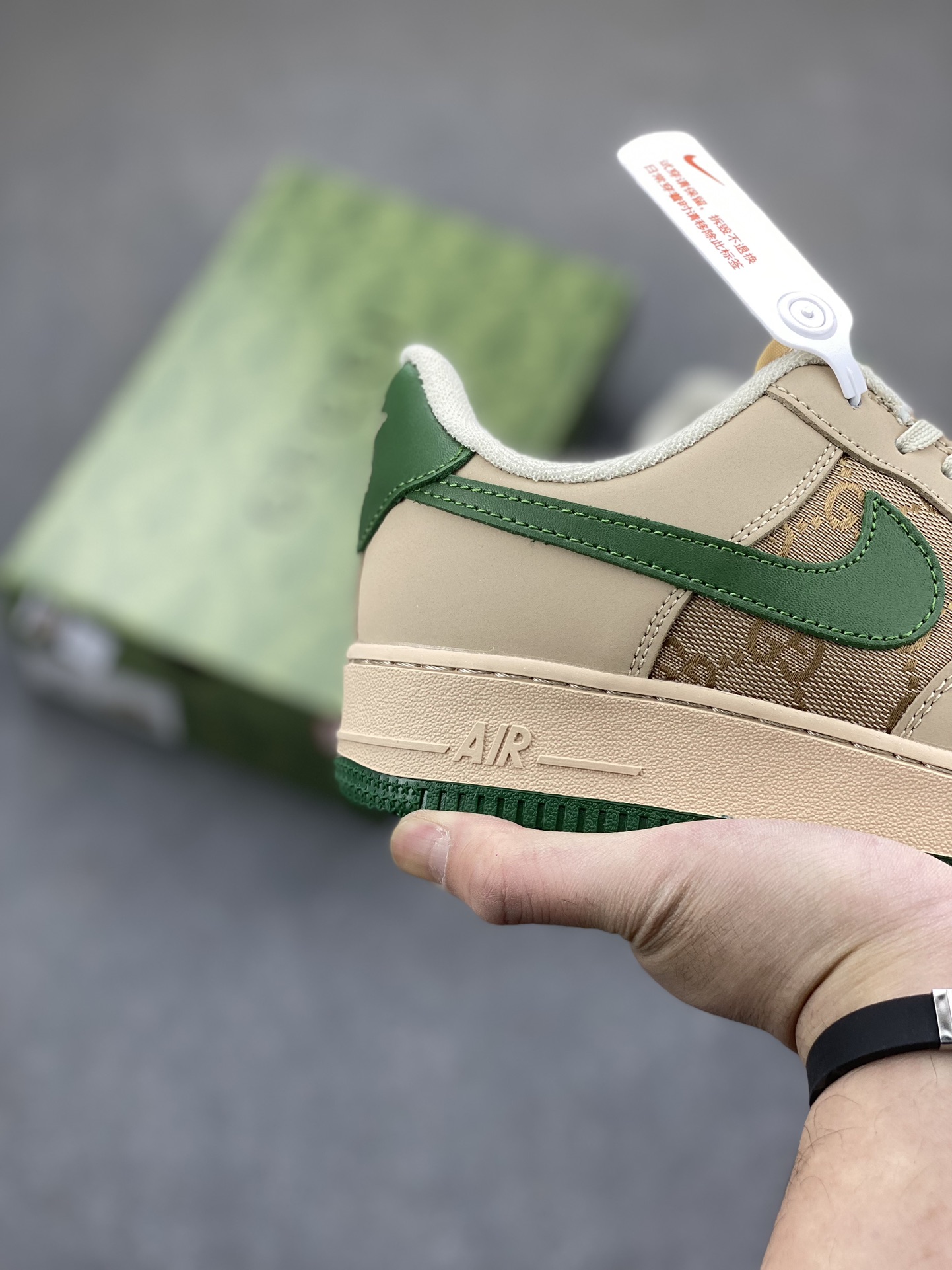 Nike Air Force 1 '07 Low Gucci Collaboration Casual Sneakers - Style & Comfort 6 i1702841554 9286 7