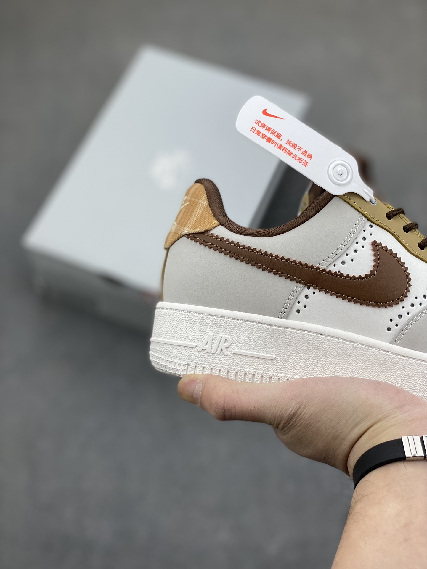 Nike Air Force 1 Low 'Grey Brown' Casual Sneakers FV3702-121 6 i1702841606 9489 0