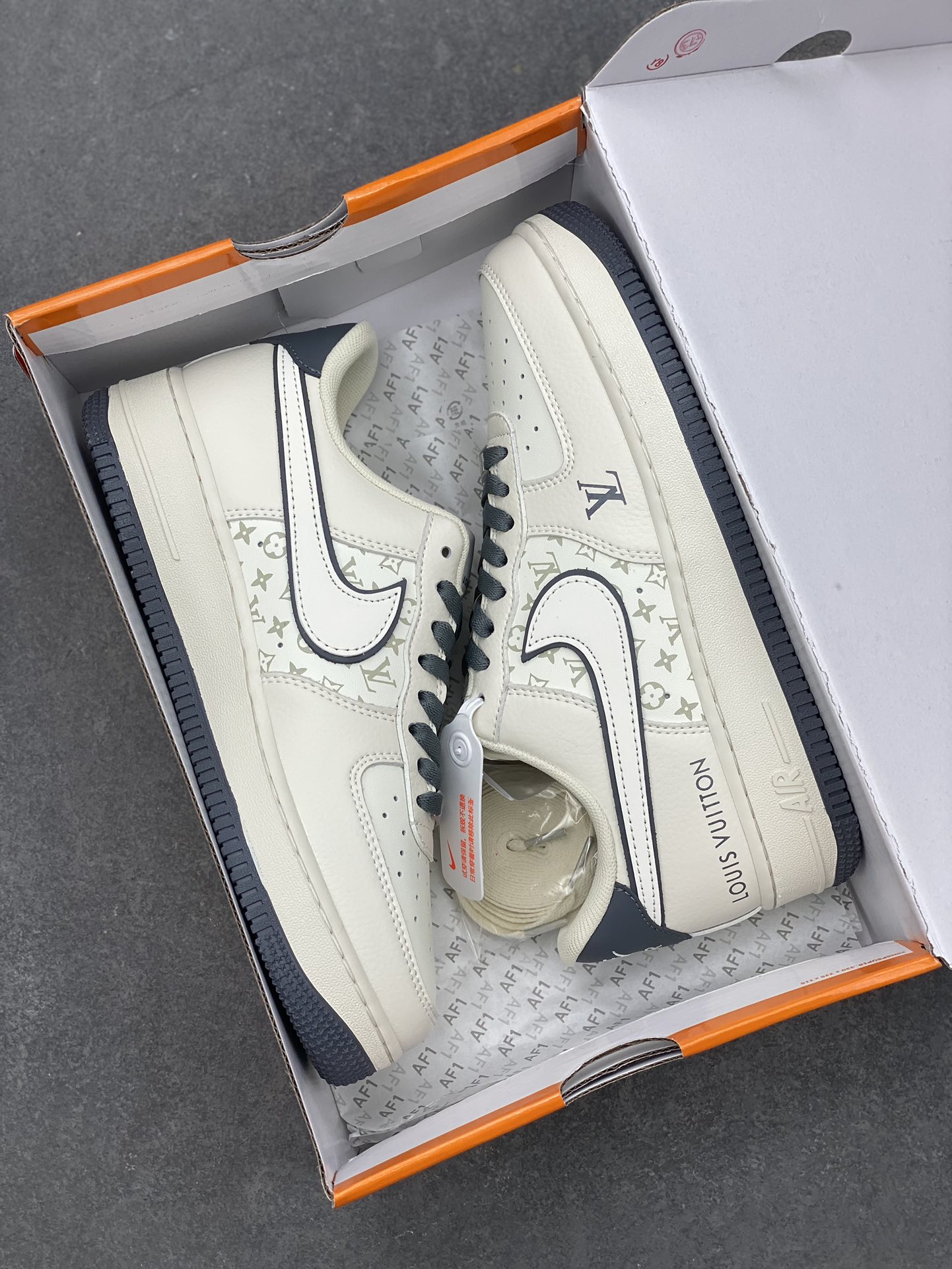 Louis Vuitton x Nike Air Force 1 Low White Custom Sneakers FB0788-200 23 i1702925807 5492 7