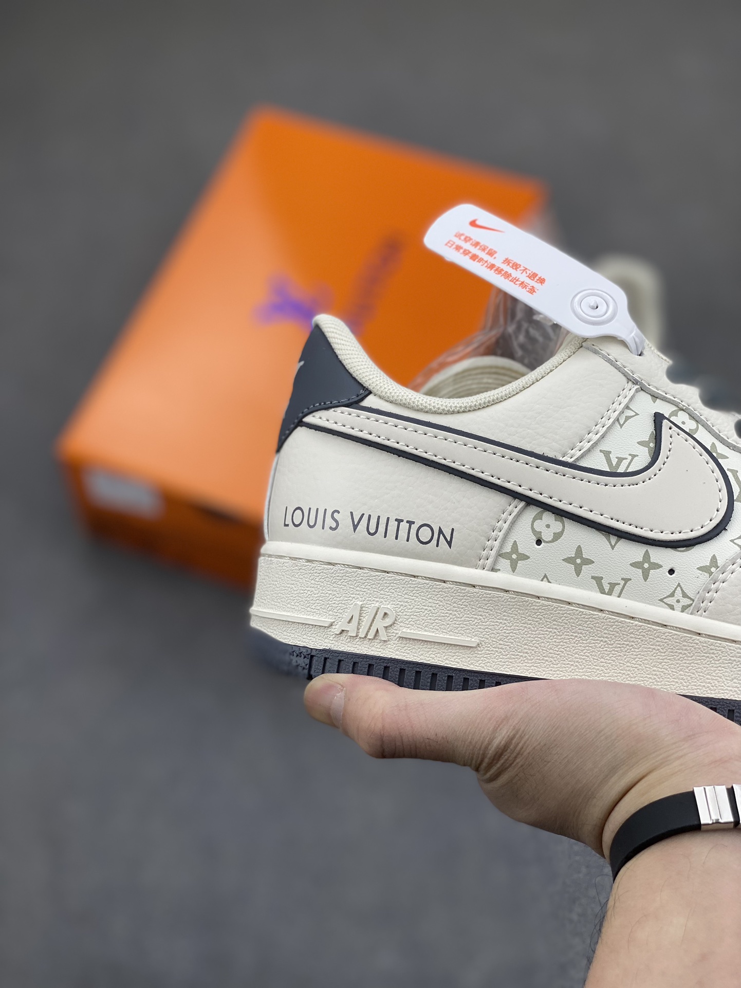 Louis Vuitton x Nike Air Force 1 Low White Custom Sneakers FB0788-200 19 i1702925807 6574 0