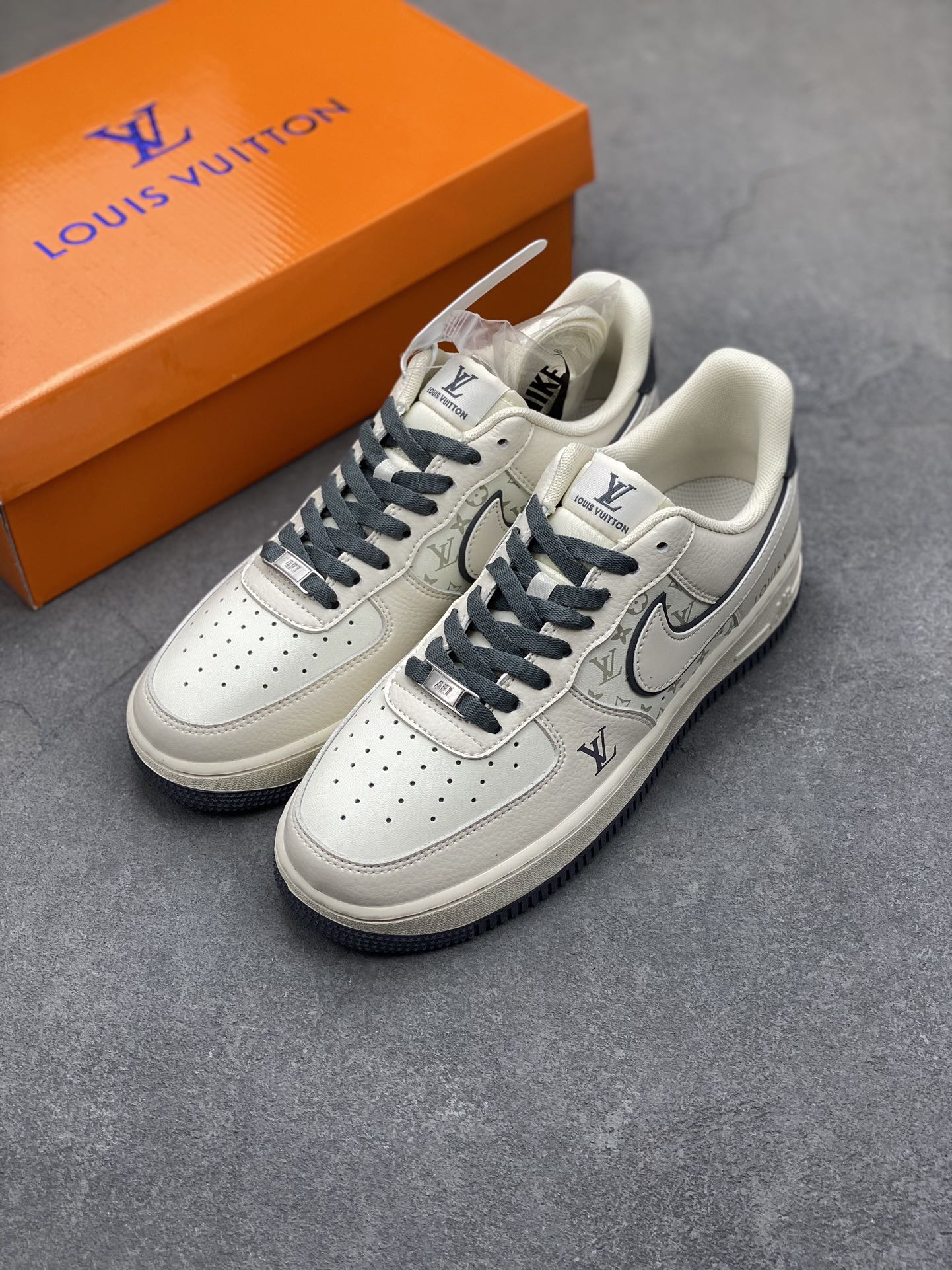 Louis Vuitton x Nike Air Force 1 Low White Custom Sneakers FB0788-200 22 i1702925807 694 6