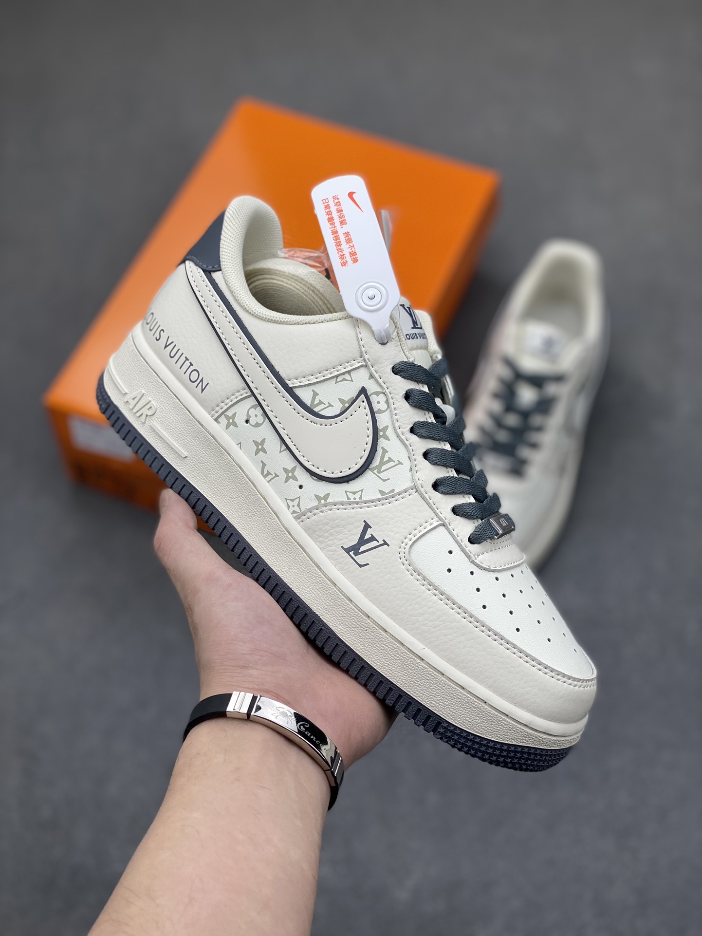 Louis Vuitton x Nike Air Force 1 Low White Custom Sneakers FB0788-200 15 i1702925807 7455 1