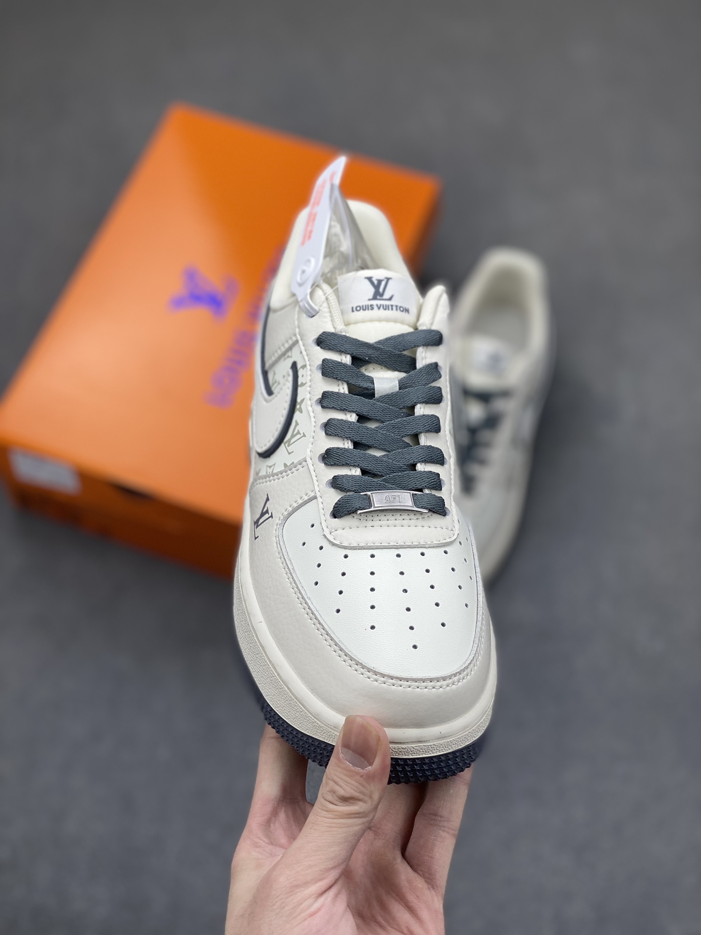 Louis Vuitton x Nike Air Force 1 Low White Custom Sneakers FB0788-200 16 i1702925807 7814 2