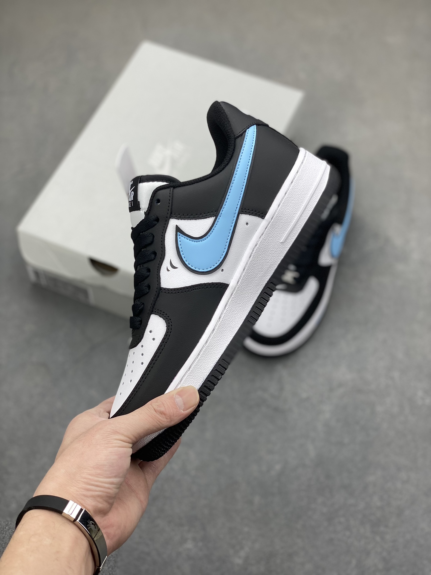Nike Air Force 1 Low Black White Blue DV0788-006 Sneakers 4 i1702926441 9331 6
