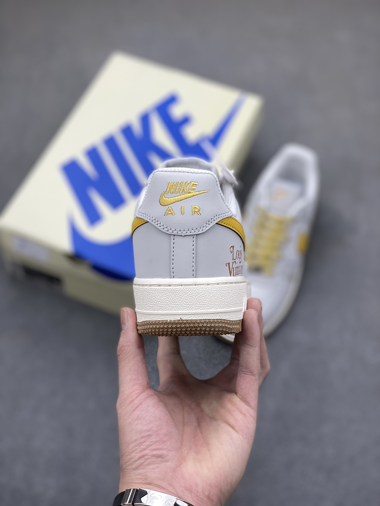 Nike Air Force 1 '07 Low Louis Vuitton Warm Grey Limited Edition Sneakers 5 i1702926652 1733 2