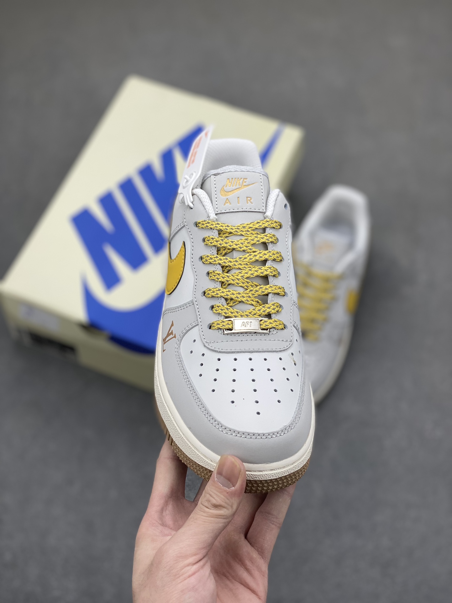 Nike Air Force 1 '07 Low Louis Vuitton Warm Grey Limited Edition Sneakers 3 i1702926652 363 6