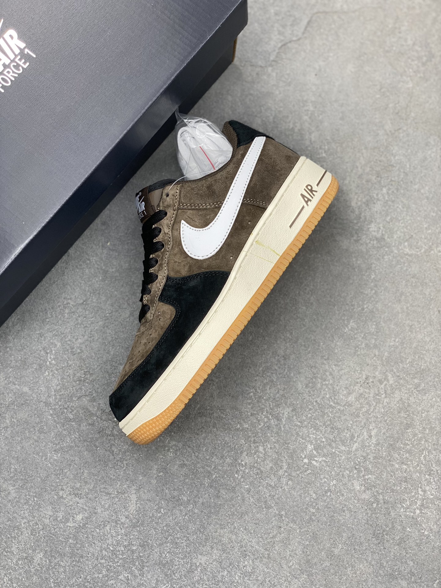 Nike Air Force 1 Low Black Brown Suede Sneakers AV0383-230 8 i1703016058 6337 0