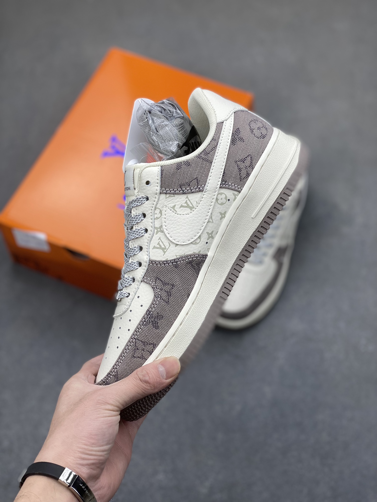 Nike Air Force 1 Low Louis Vuitton Collab Sneakers - Gray Denim 17 i1703540062 1264 0