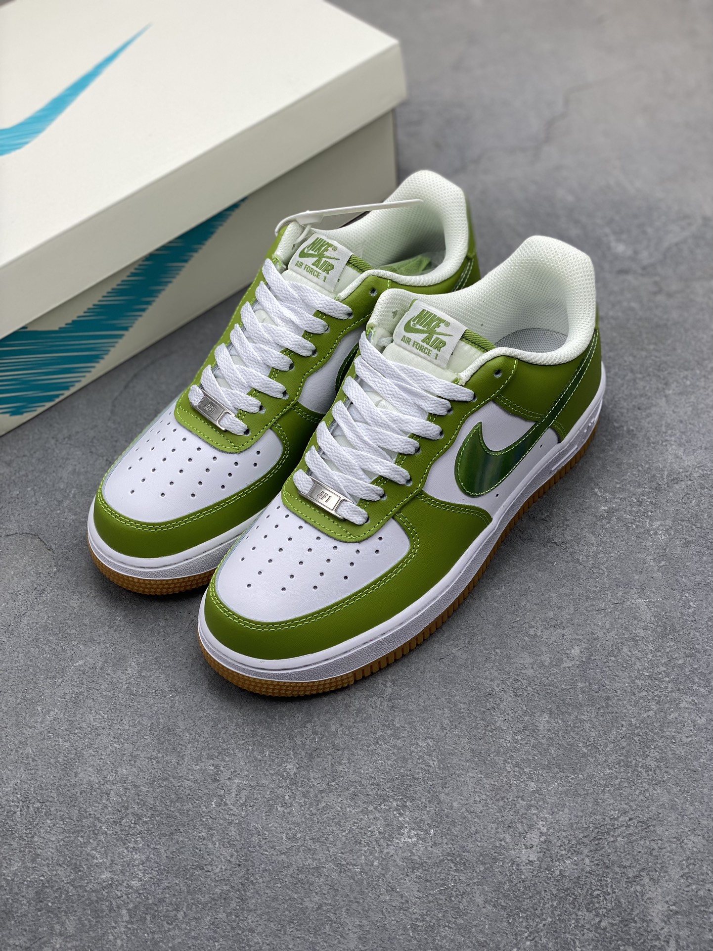 Nike Air Force 1 '07 Low 'Lens Green' Casual Shoes - Limited Edition 9 i1703612701 914 0
