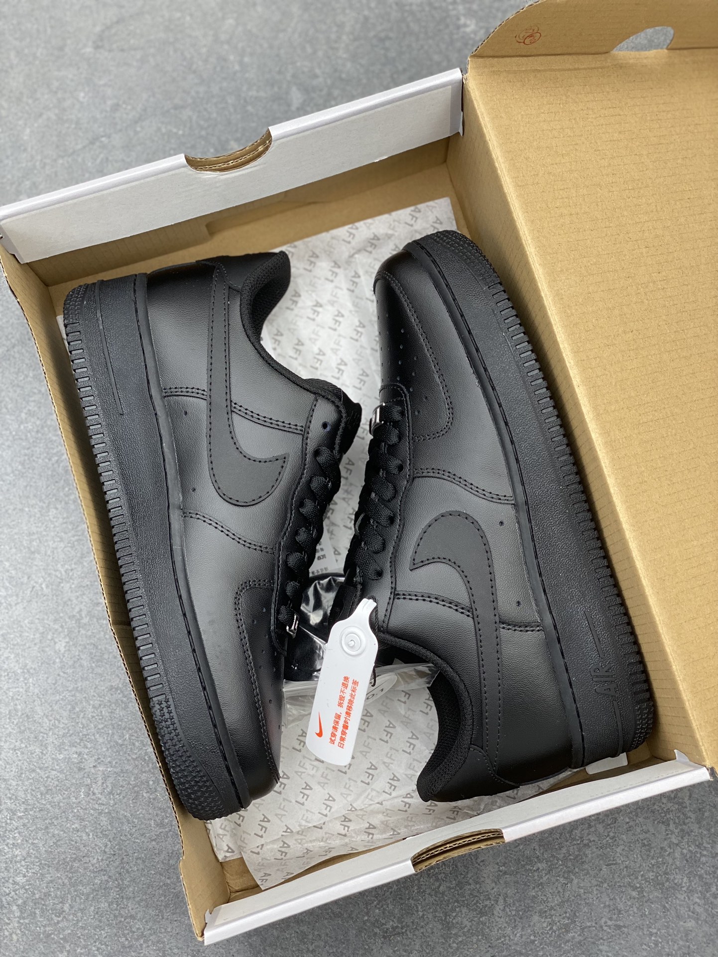 Nike Air Force 1 Low 'Black' - Timeless Style and Ultimate Comfort 10 i1703889070 9467 0