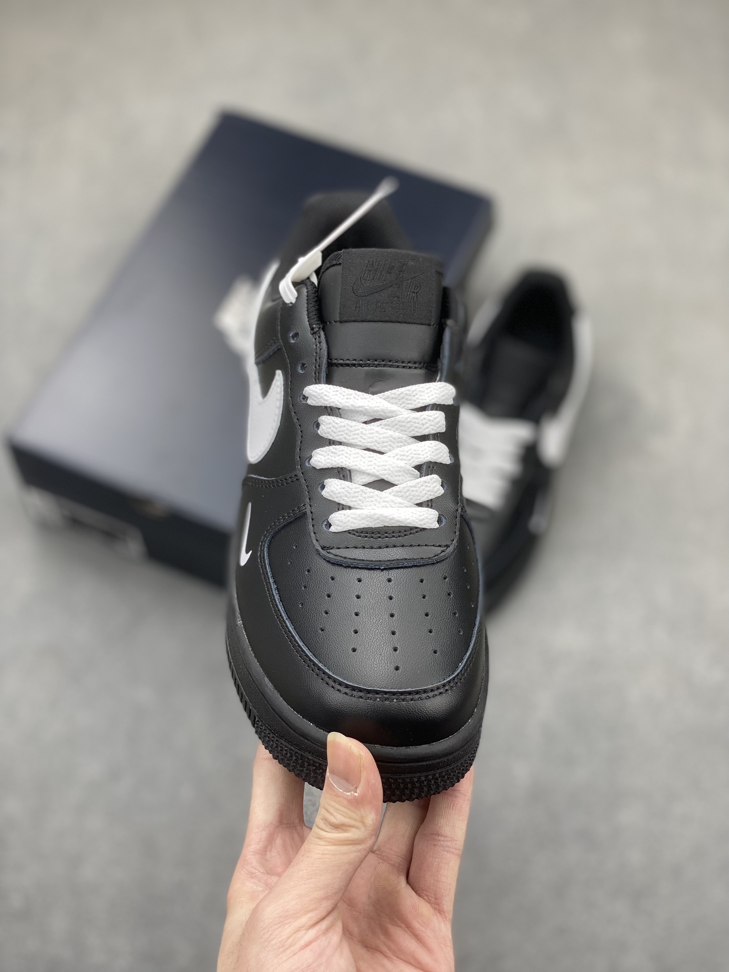 Nike Air Force 1 '07 Low Black White Custom Casual Sneakers CW2288-002 3 i1704489141 4440 0