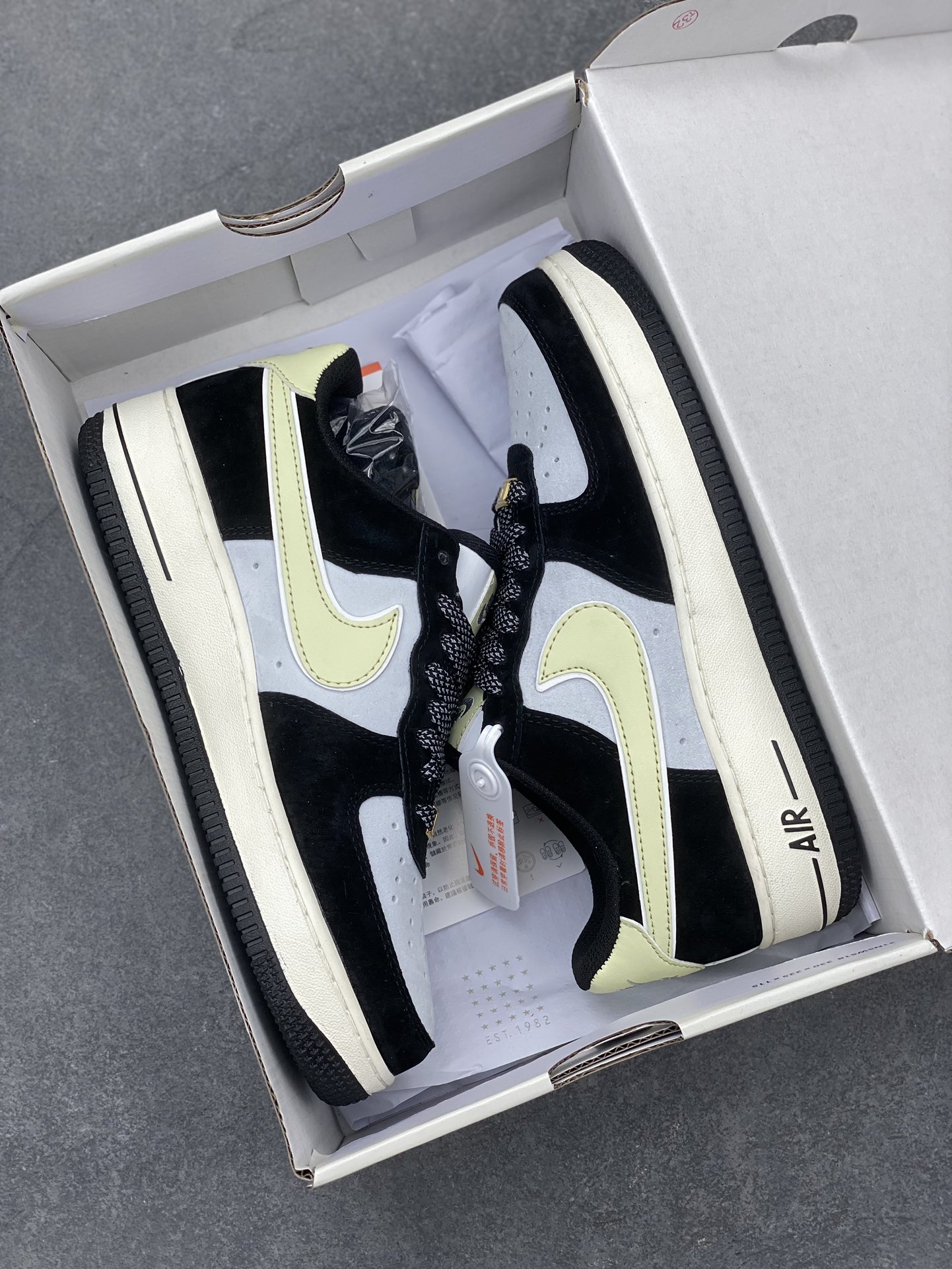 Nike Air Force 1 Low '07 Cream Panda Suede Sneakers 10 i1704664883 220 5