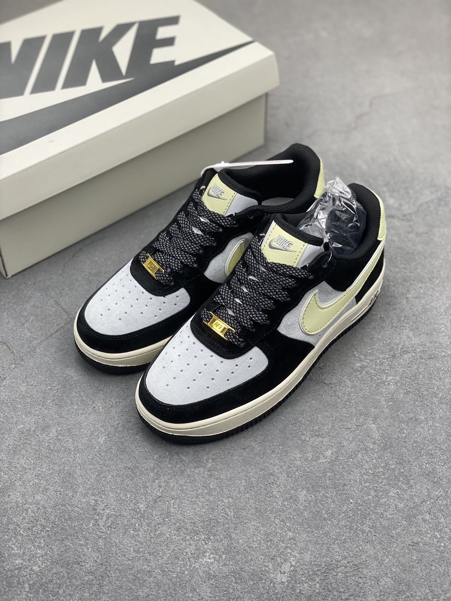 Nike Air Force 1 Low '07 Cream Panda Suede Sneakers 9 i1704664884 7044 8