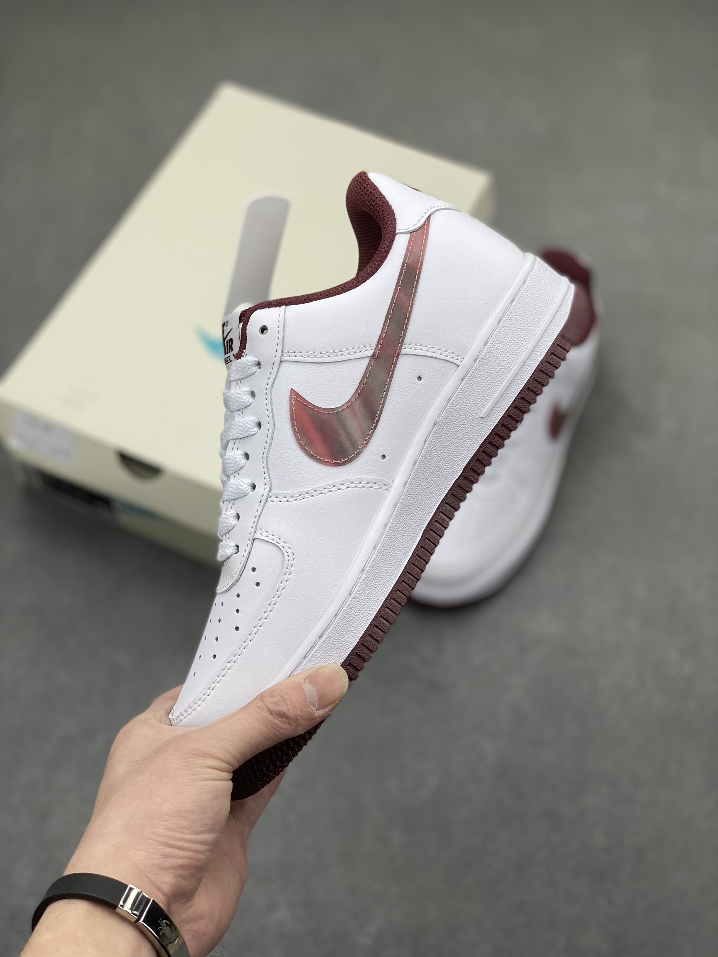 Nike Air Force 1 '07 Low 'Mirror Wine Red' Casual Sneakers 4 i1704740914 3535 0