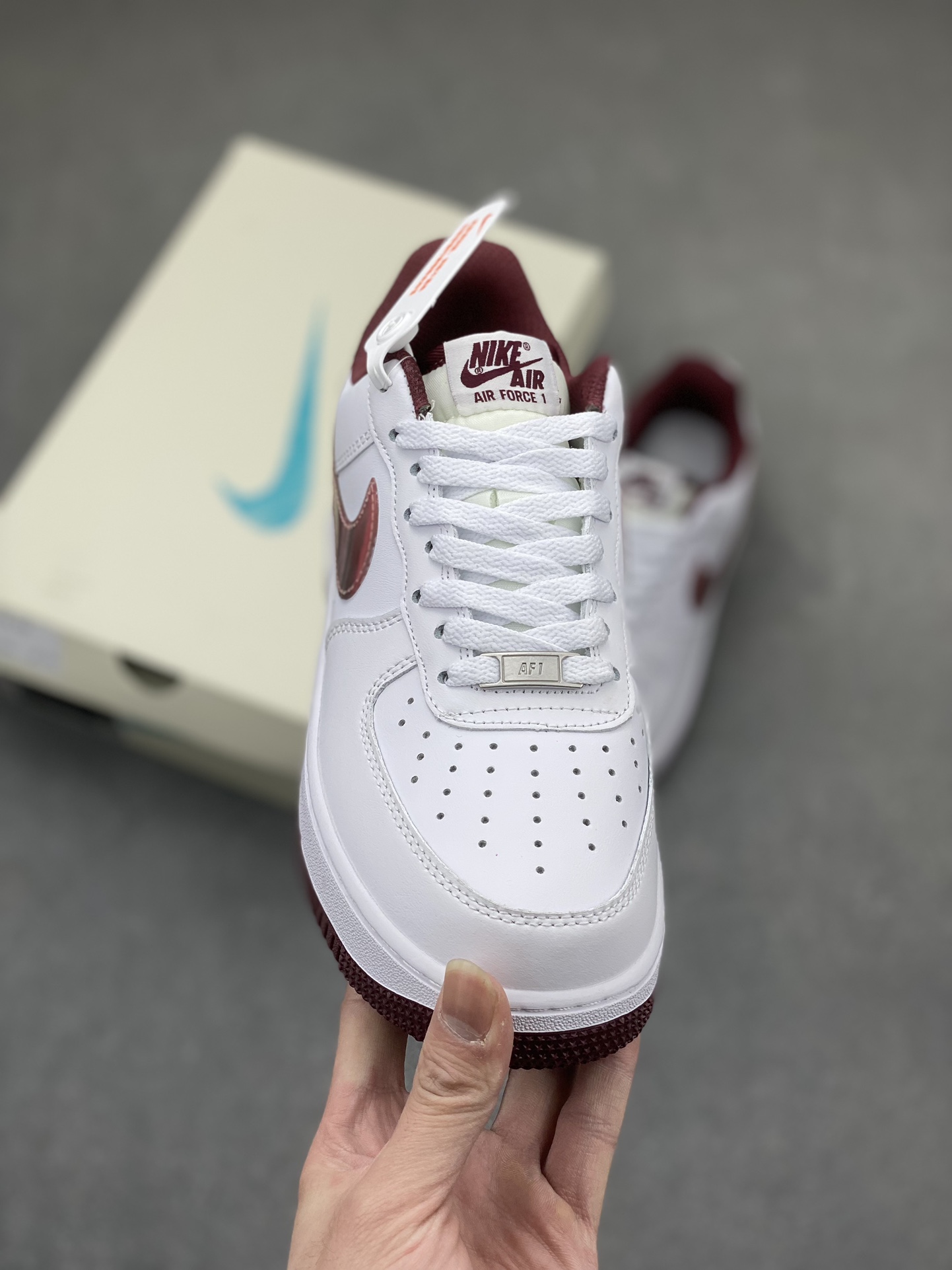 Nike Air Force 1 '07 Low 'Mirror Wine Red' Casual Sneakers 3 i1704740915 3191 4
