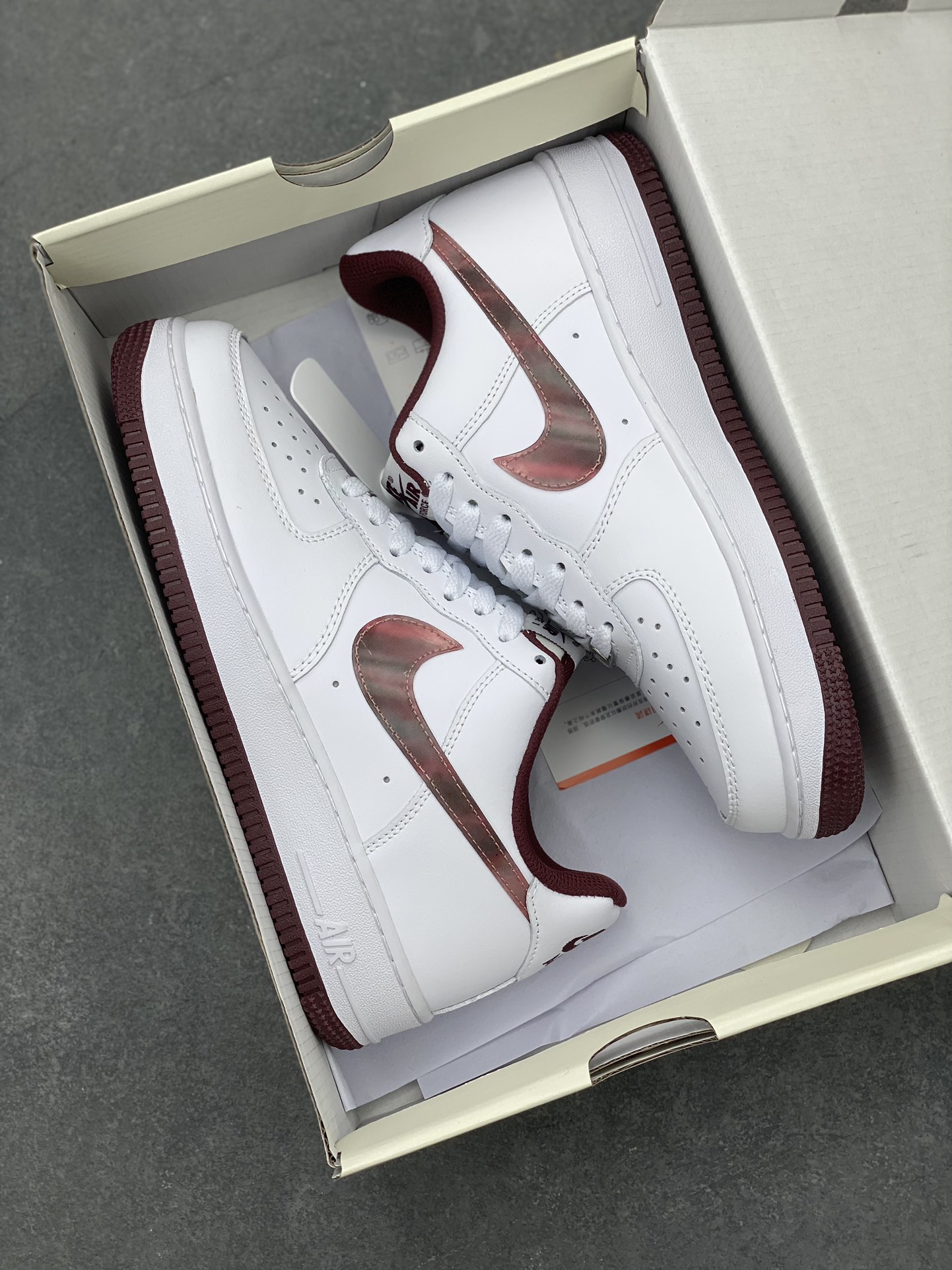 Nike Air Force 1 '07 Low 'Mirror Wine Red' Casual Sneakers 10 i1704740915 3970 7