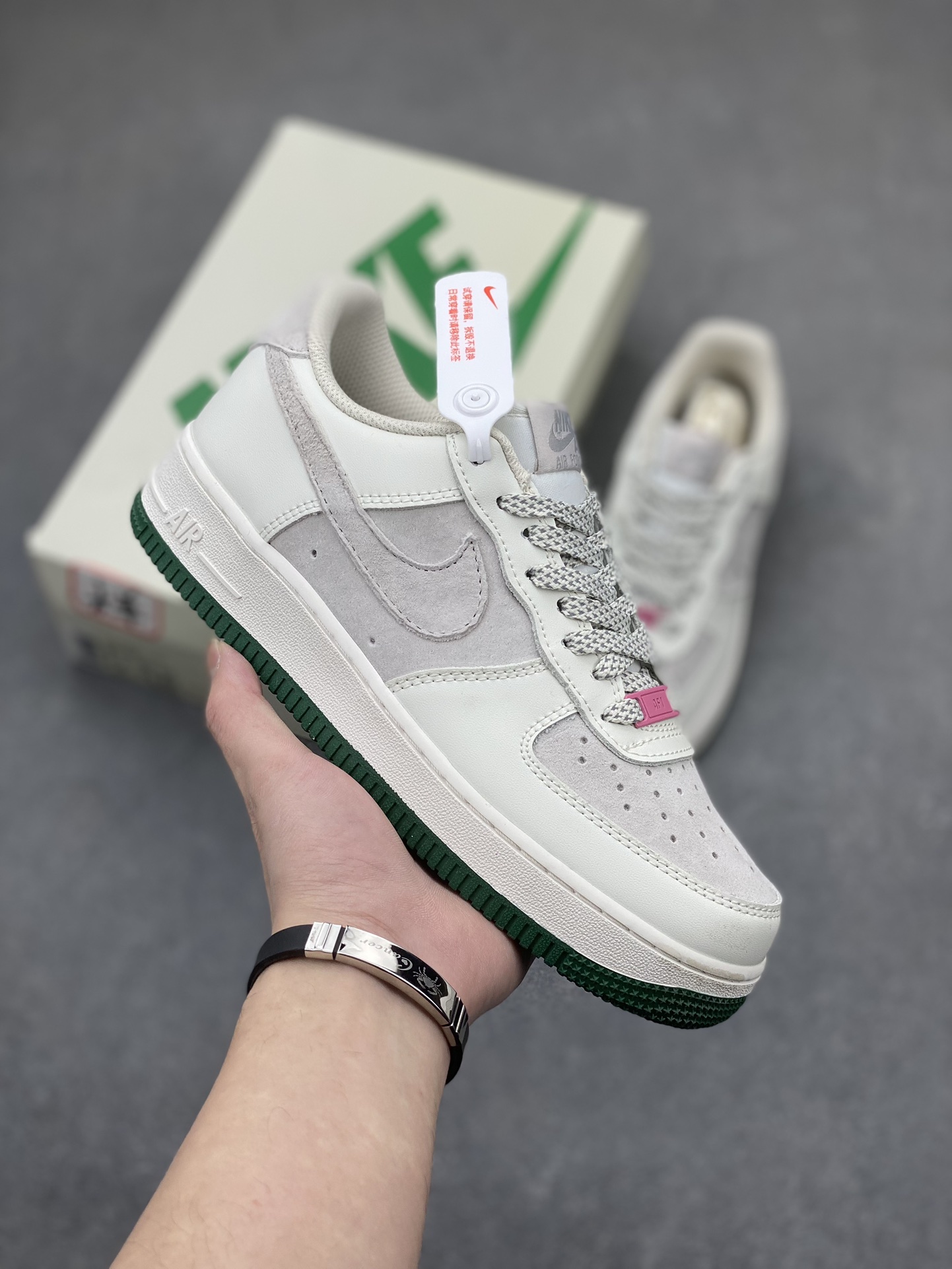 Nike Air Force 1 Low '07 'Peach Blossom' Casual Shoes 2 i1704829424 5716 4