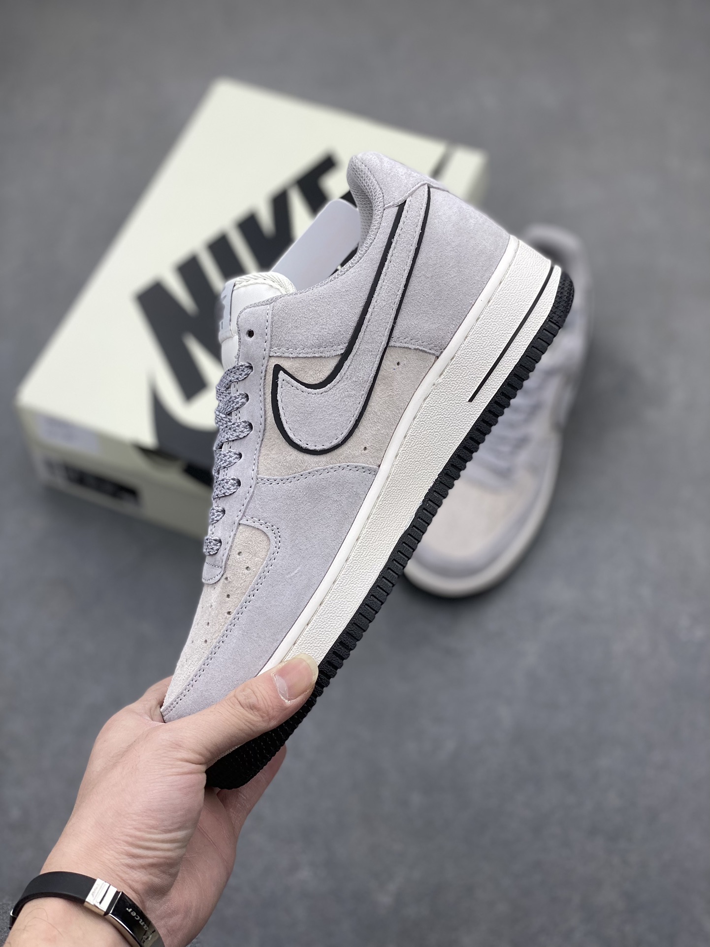 Nike Air Force 1 '07 Low The North Face Collab Sneakers - Gray/Black 4 i1704999551 685 1