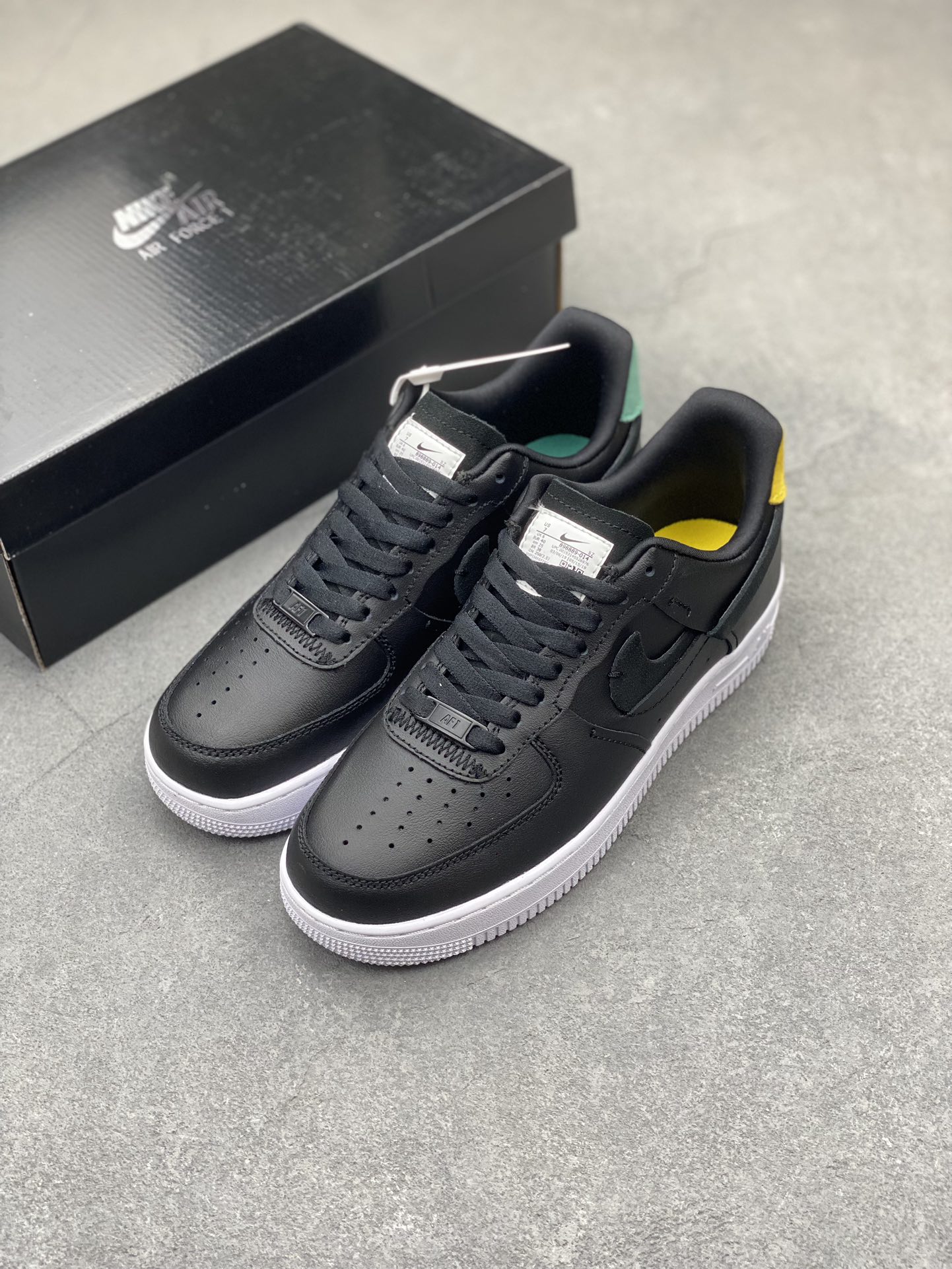 Nike Air Force 1 Low Retro QS Black White Emerald Men's Shoe 898889-104 9 i1705087429 1748 5