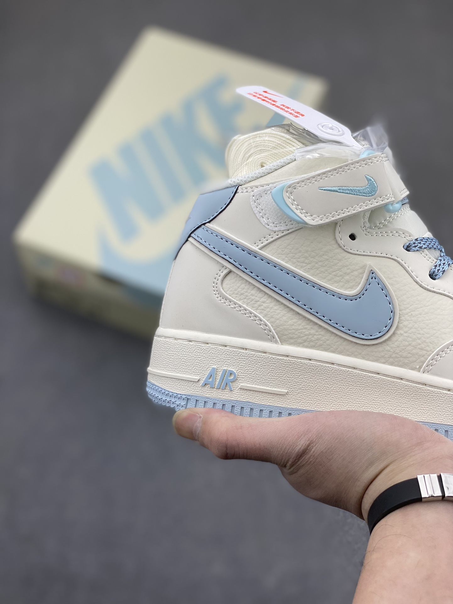Nike Air Force 1 MID Ivory/Blue Custom Sneakers Limited Edition 6 i1705174752 3065 7