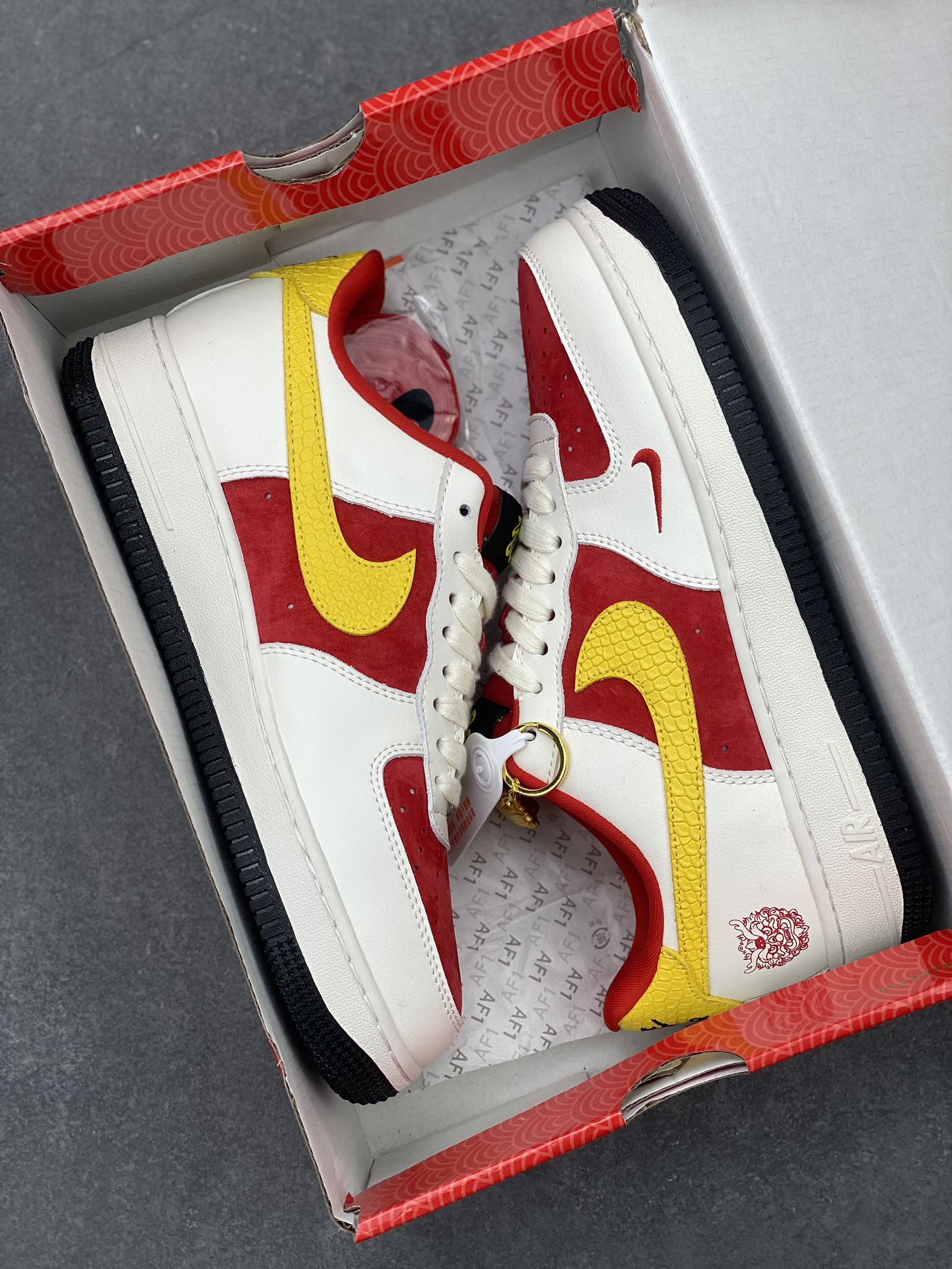 Nike Air Force 1 '07 Low Chinese New Year Dragon Sneakers 10 i1705609138 4558 2