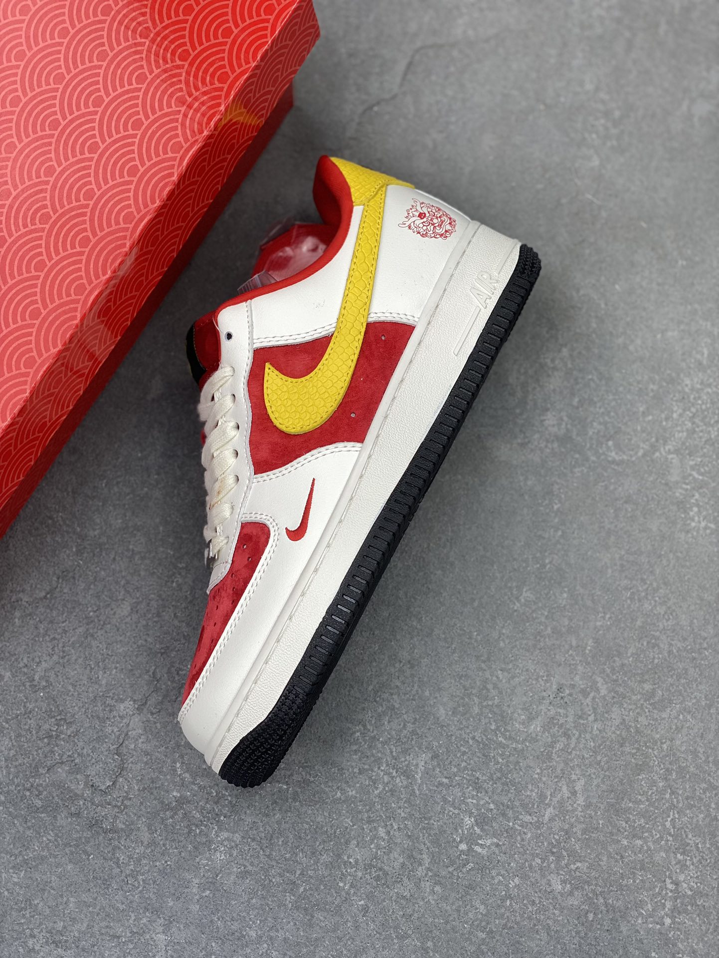 Nike Air Force 1 '07 Low Chinese New Year Dragon Sneakers 8 i1705609139 7759 8