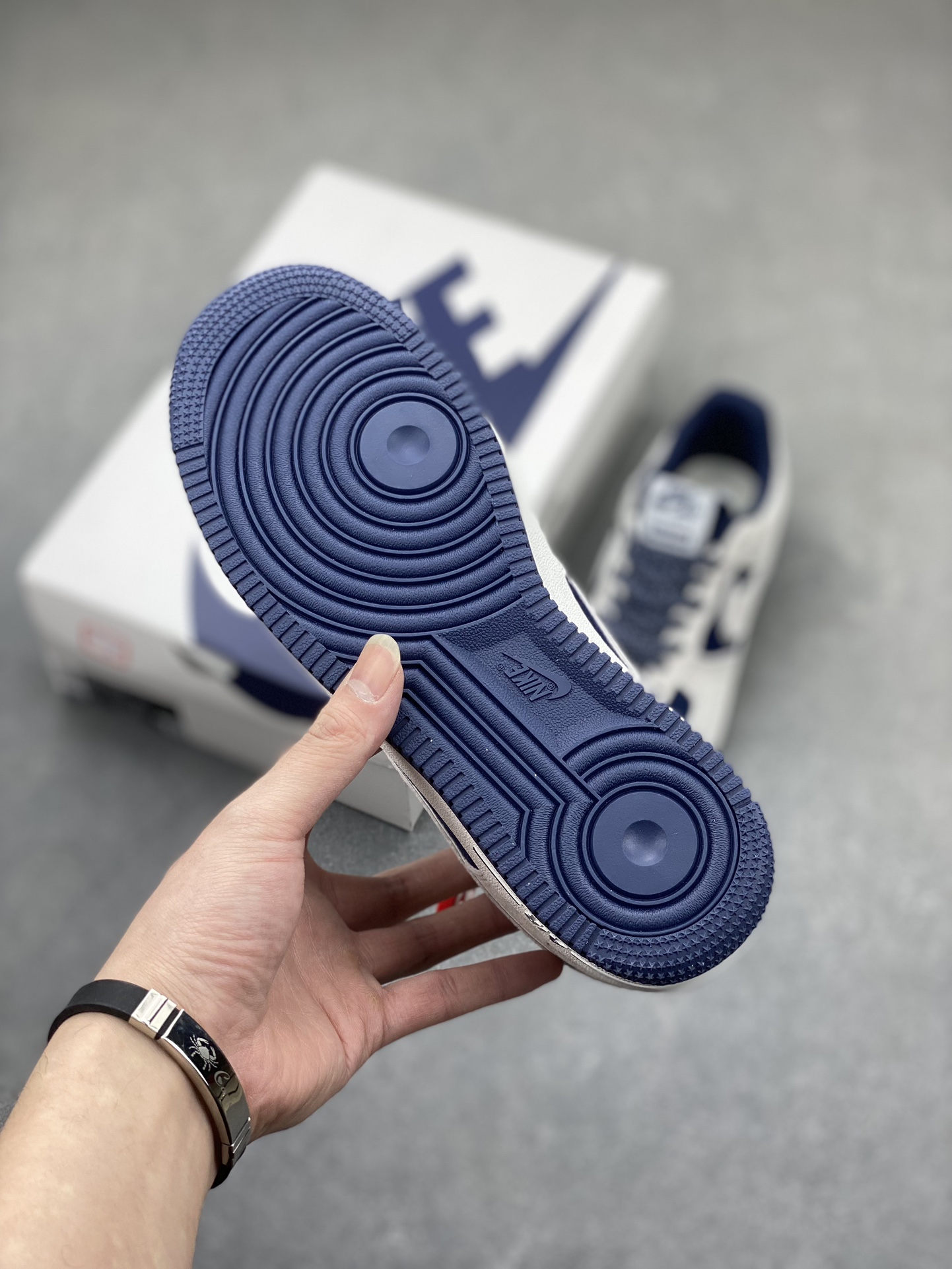 Nike Air Force 1 '07 Low Supreme 'Grey Deep Blue' Limited Edition Sneakers 7 i1705609385 5358 0