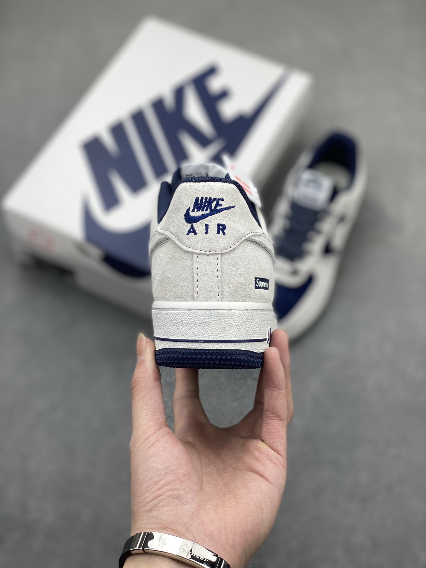 Nike Air Force 1 '07 Low Supreme 'Grey Deep Blue' Limited Edition Sneakers 5 i1705609385 9034 0