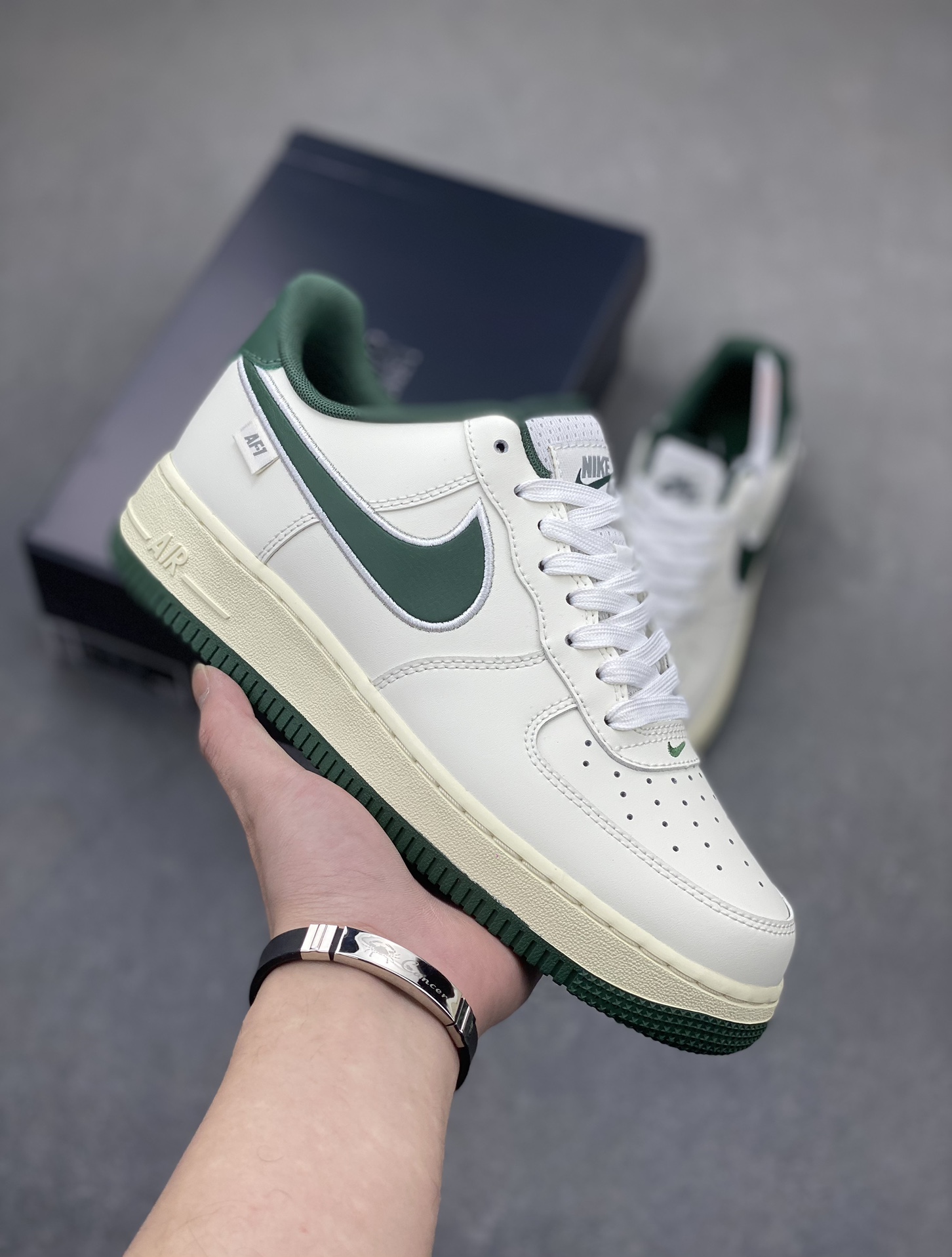 Nike Air Force 1 Low White/Forest Green Retro Sneakers FV0392-100 2 i1705610110 2295 5