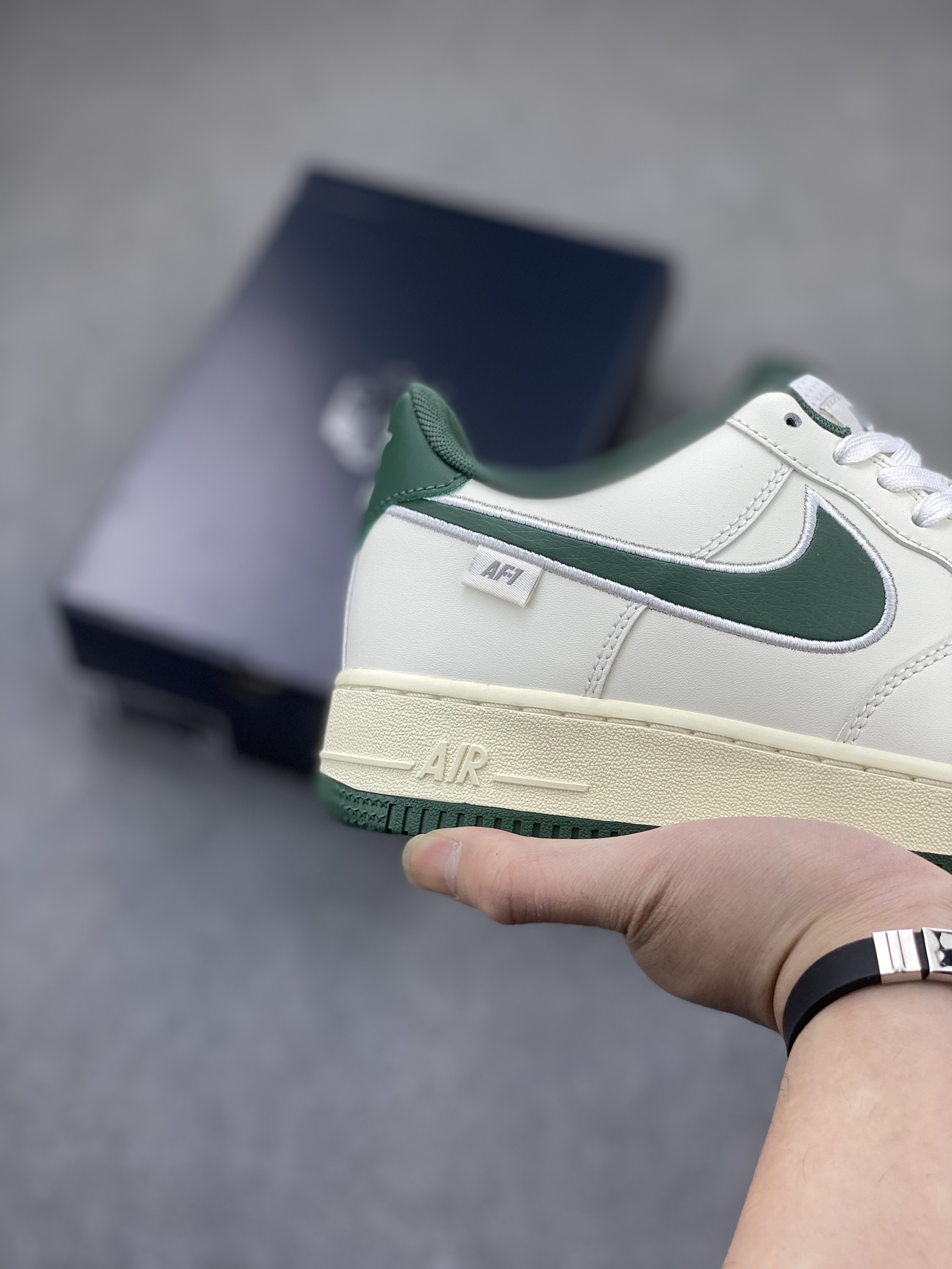 Nike Air Force 1 Low White/Forest Green Retro Sneakers FV0392-100 6 i1705610110 7014 4