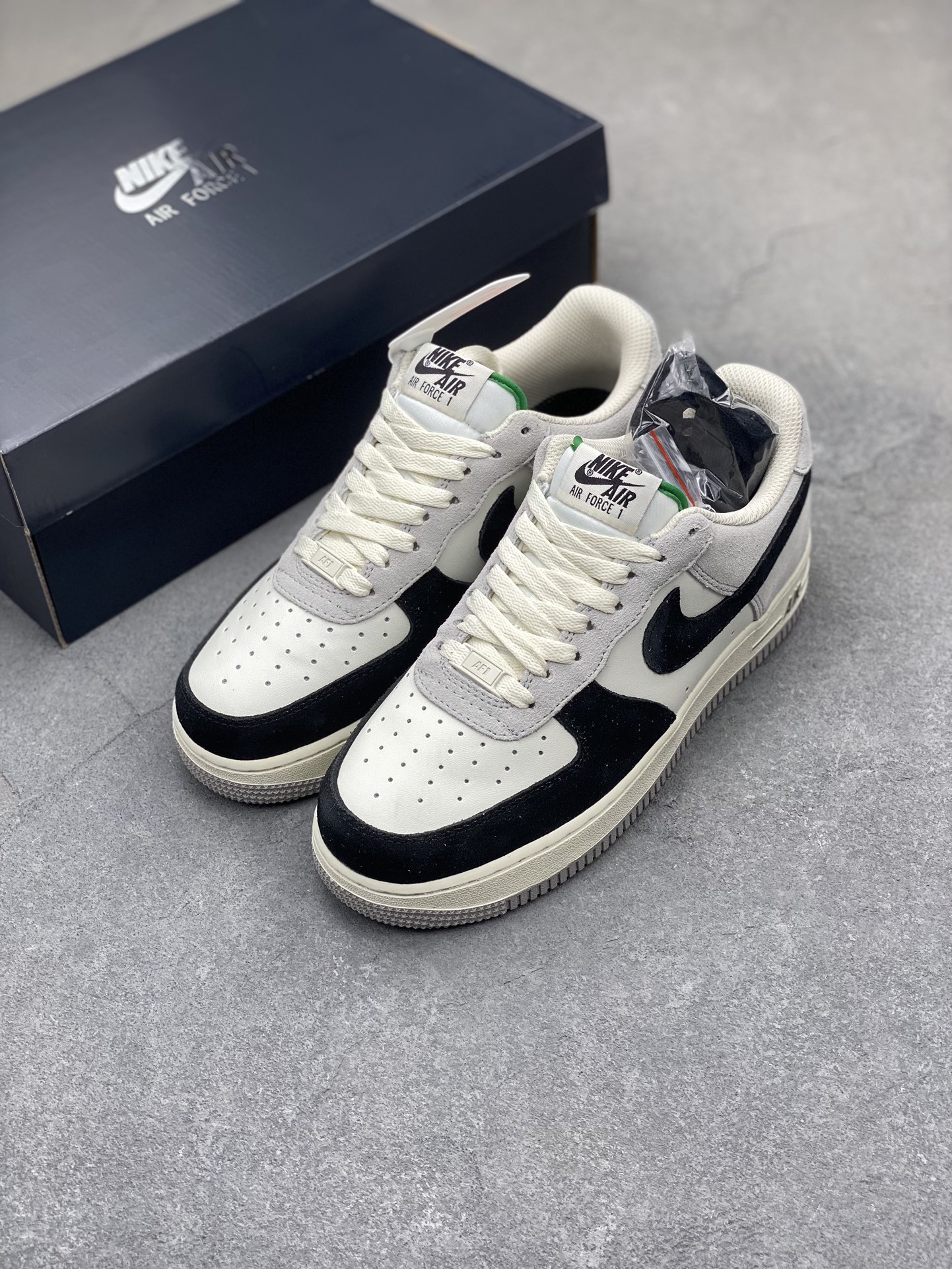 Nike Air Force 1 Low '07 Black Grey Green Suede Sneakers 9 i1705695171 7012 0