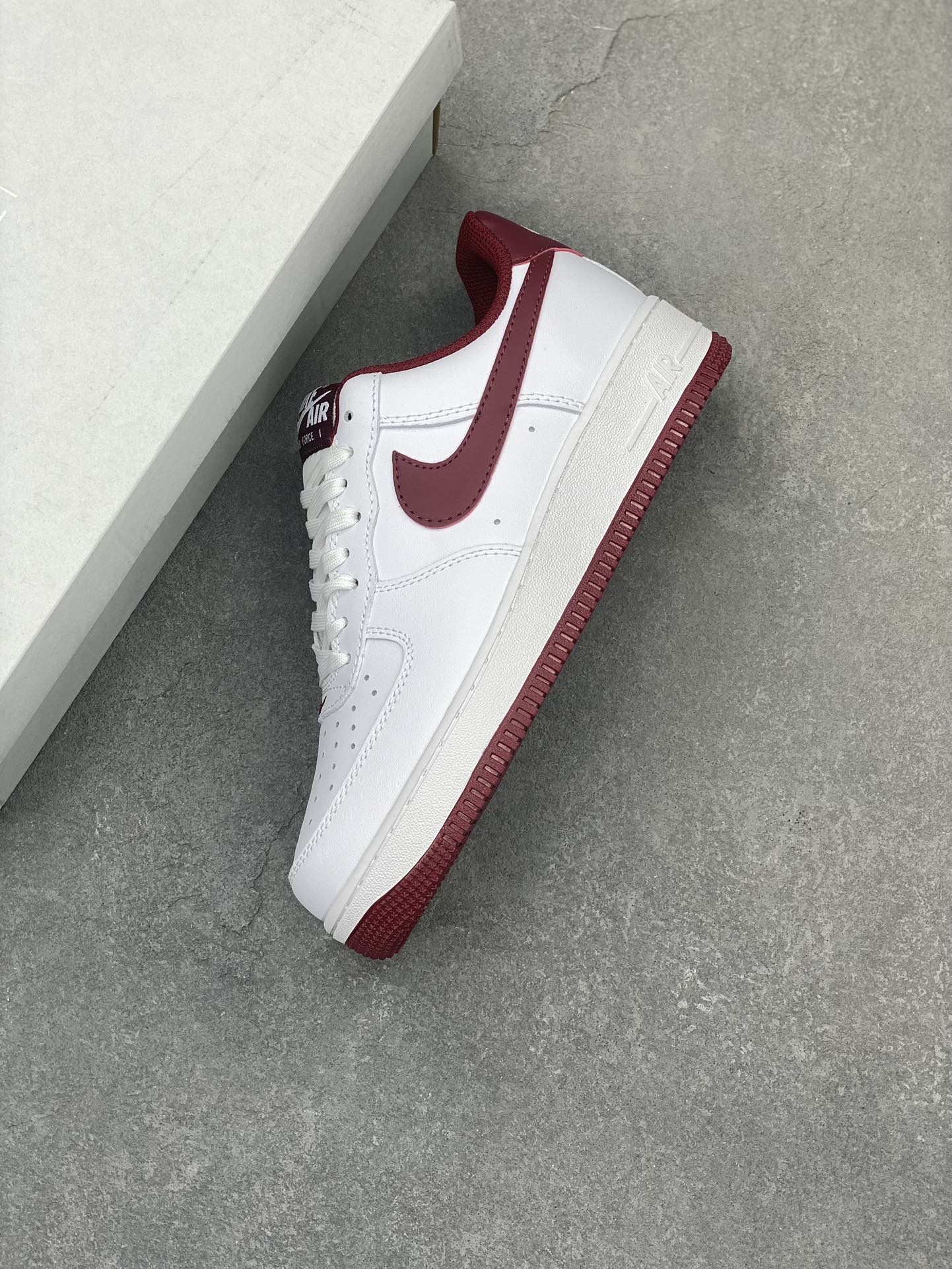 Nike Air Force 1 Low White Burgundy Casual Sneakers FV5948-105 8 i1705967743 5475 0