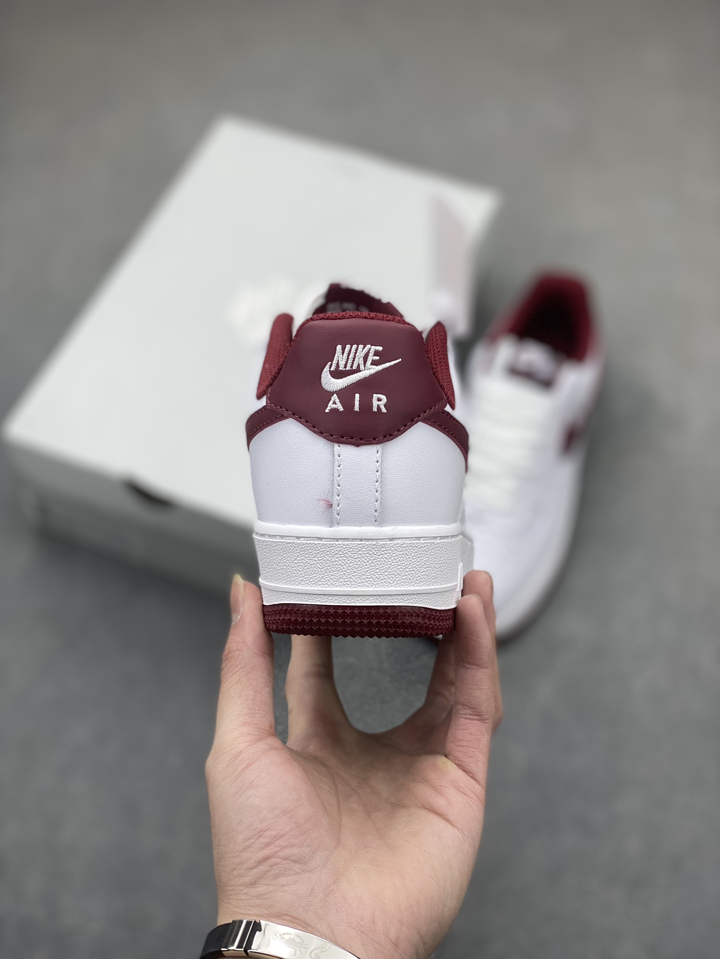 Nike Air Force 1 Low White Burgundy Casual Sneakers FV5948-105 5 i1705967743 8758 7