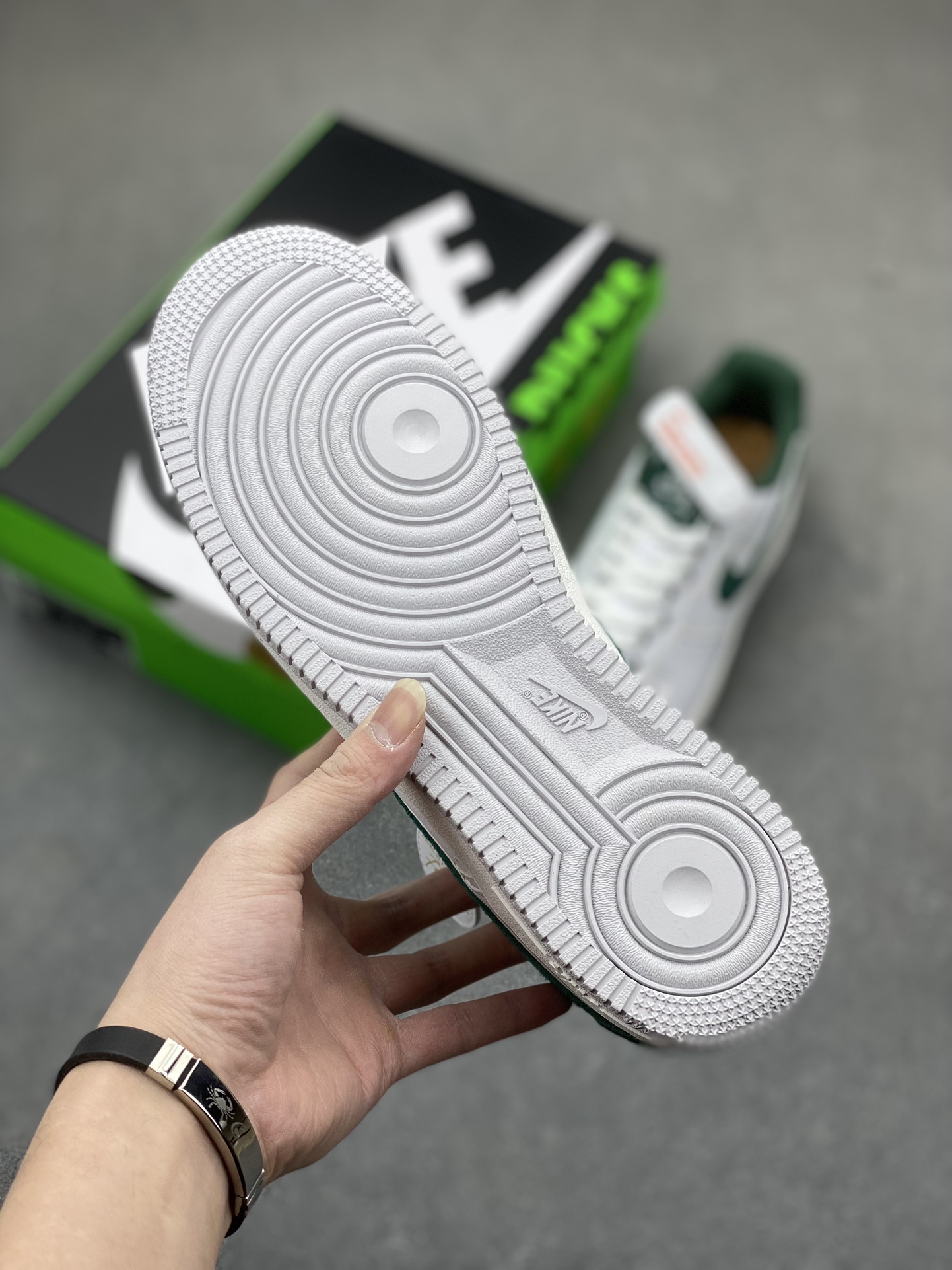 Division Street x Nike Air Force 1 '07 Low 'Ducks of a Feather' - White/Green 7 i1706127865 1783 0