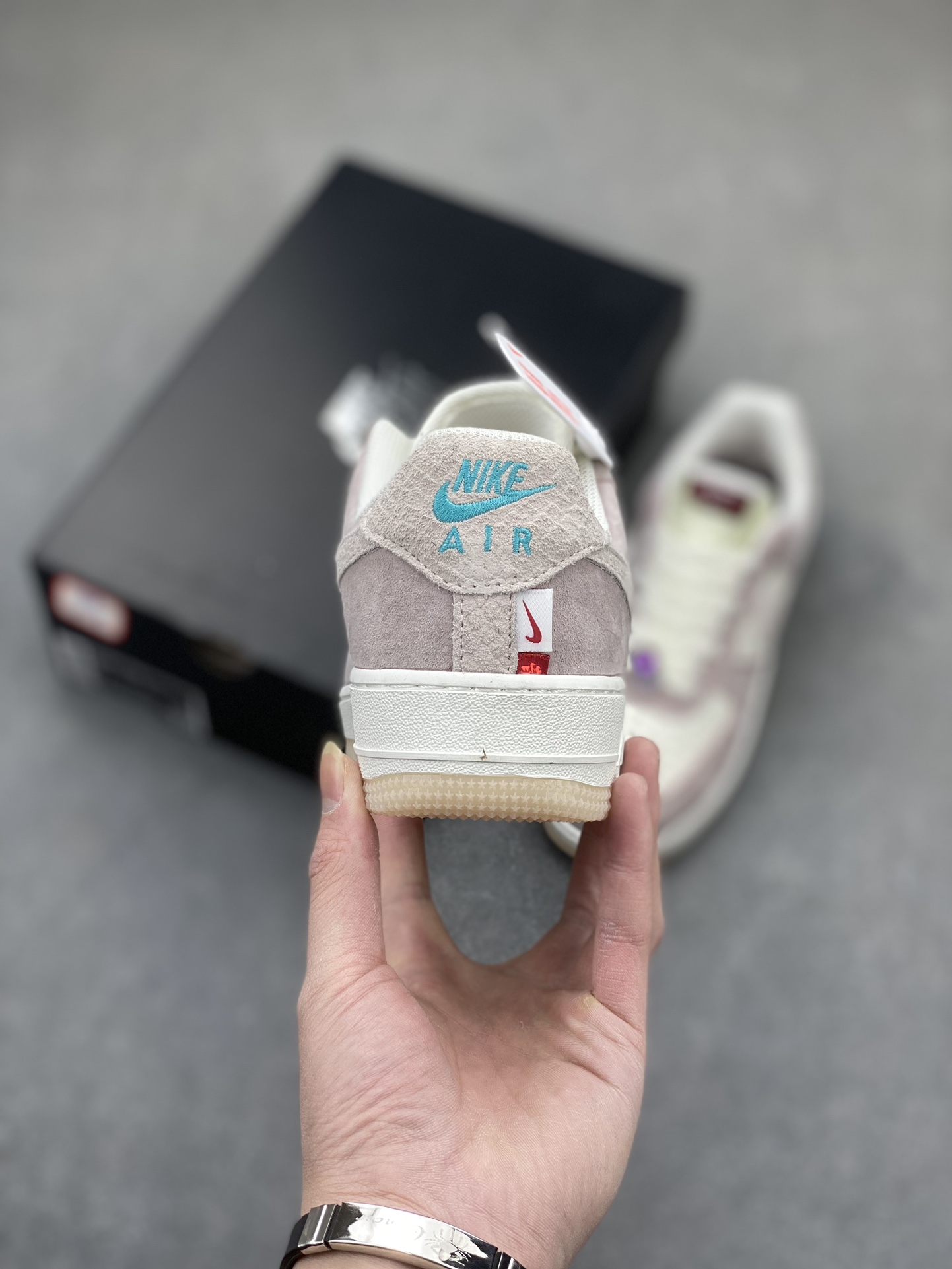 Nike Air Force 1 '07 Low 'Year of the Dragon' - Premium Comfort & Style 5 i1706300533 7841 0