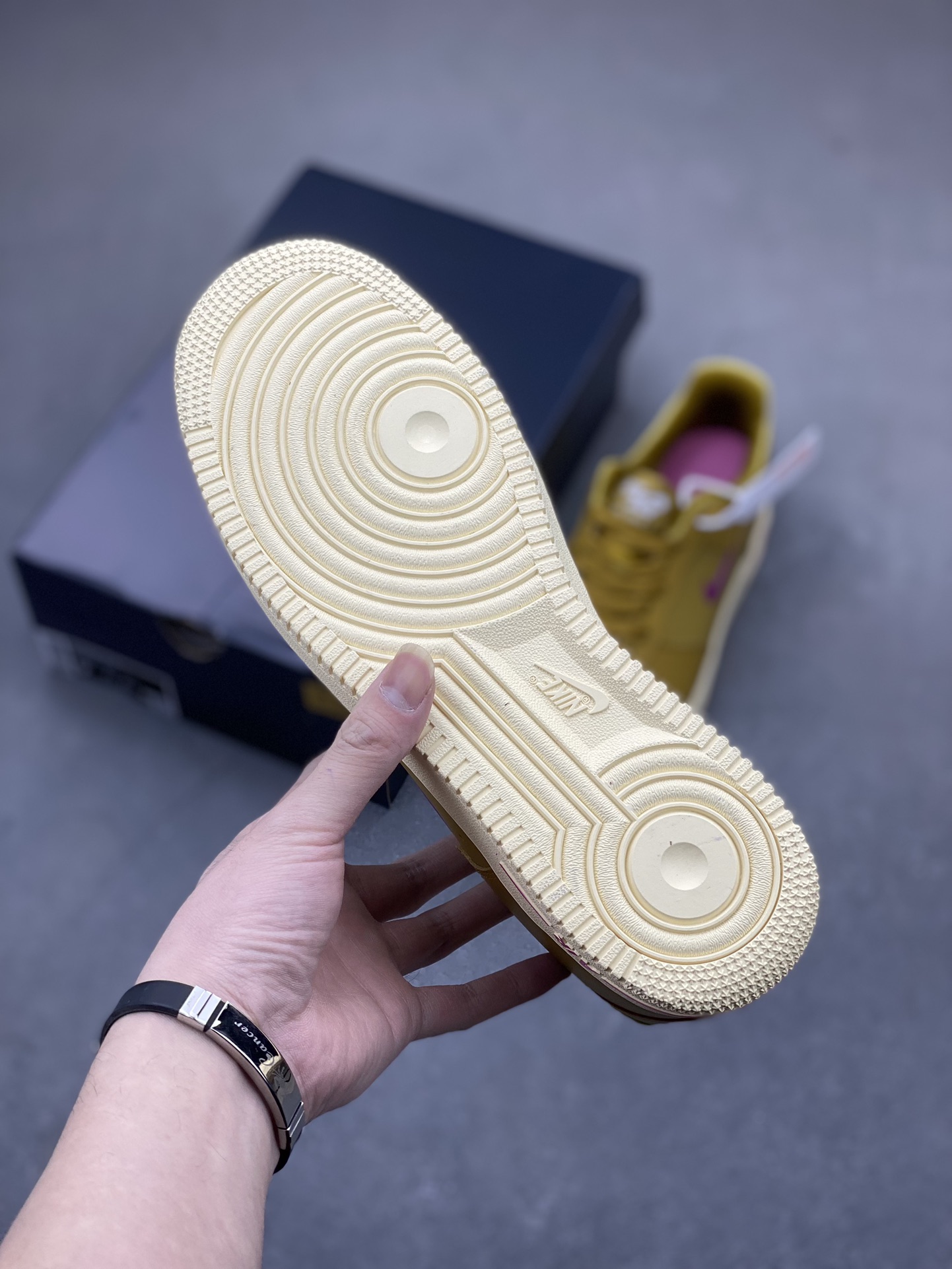 Nike Air Force 1 '07 Low FB8251-700 Casual Sneakers - Versatile & Comfortable 7 i1709231696 1900 2
