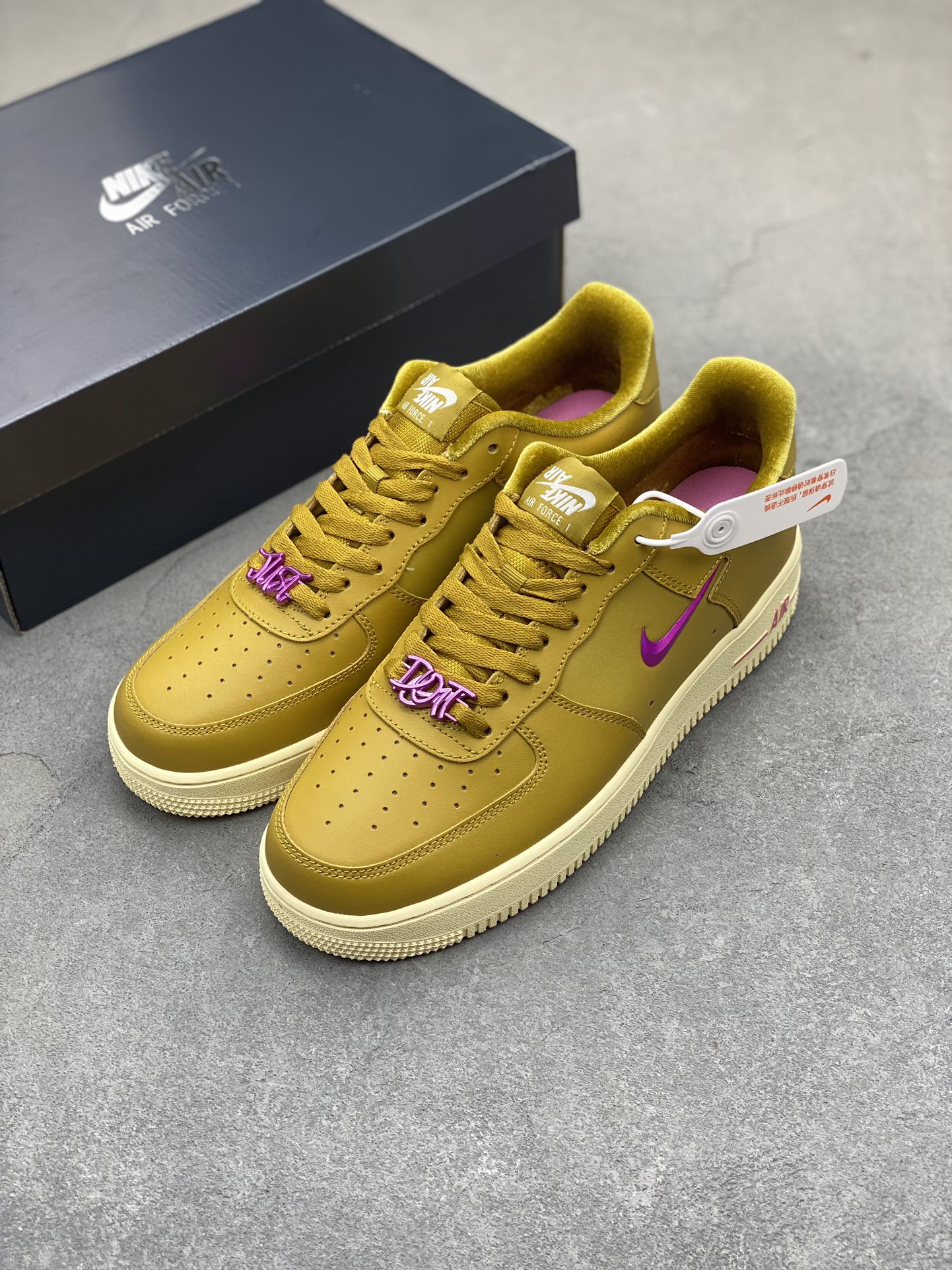 Nike Air Force 1 '07 Low FB8251-700 Casual Sneakers - Versatile & Comfortable 9 i1709231696 4379 8