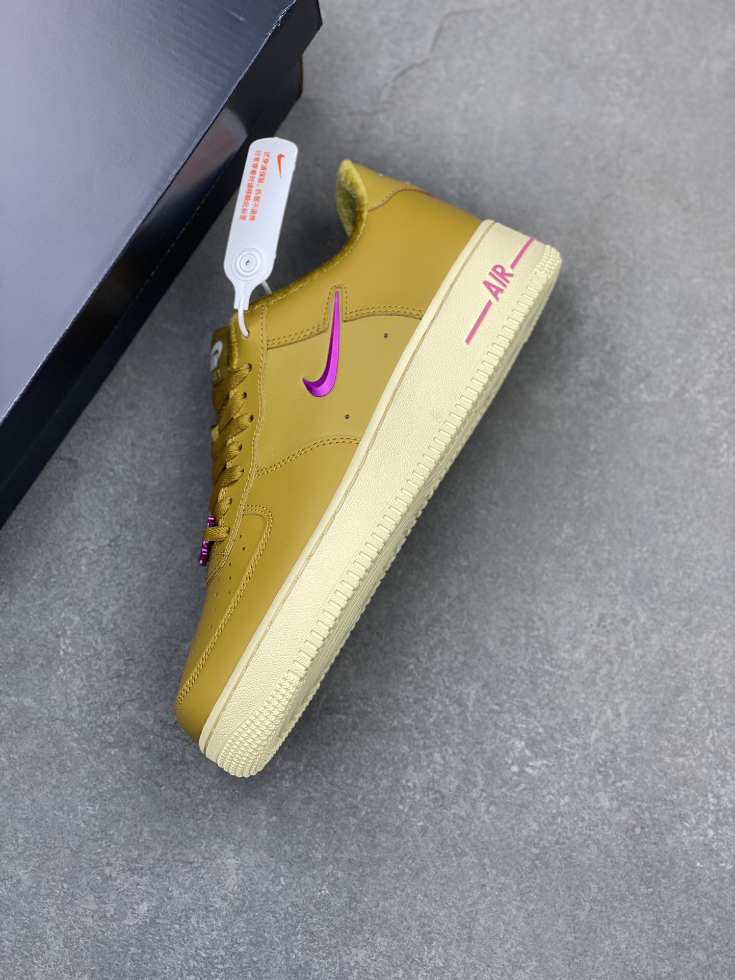 Nike Air Force 1 '07 Low FB8251-700 Casual Sneakers - Versatile & Comfortable 8 i1709231696 7148 6