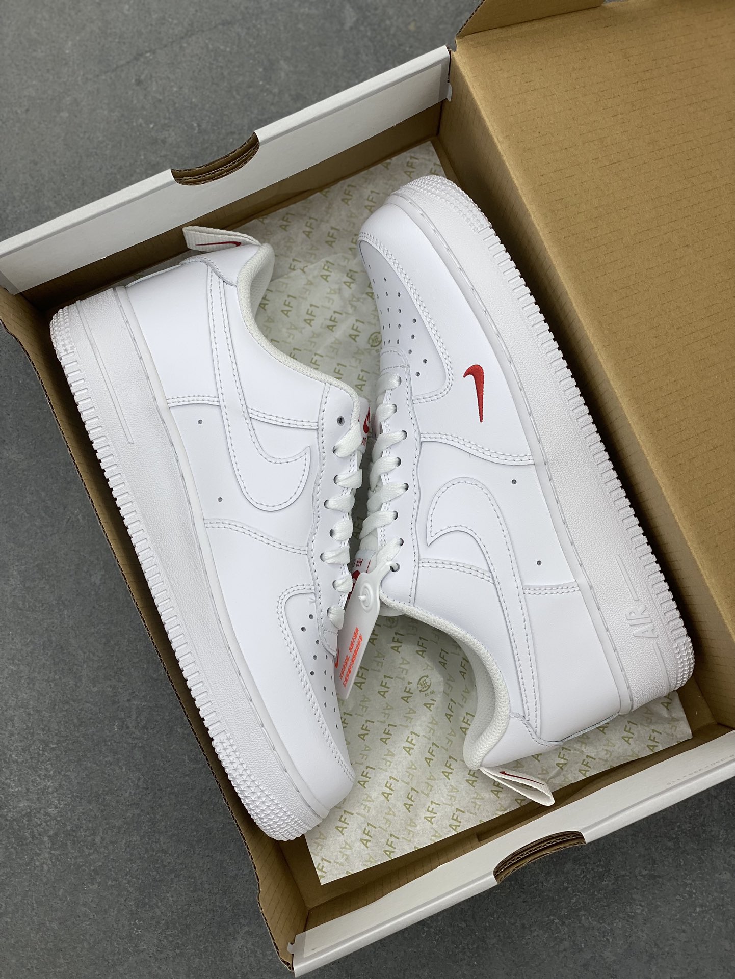 Nike Air Force 1 Low White Red Swoosh Casual Sneakers FZ7187-100 10 i1710010615 3155 2